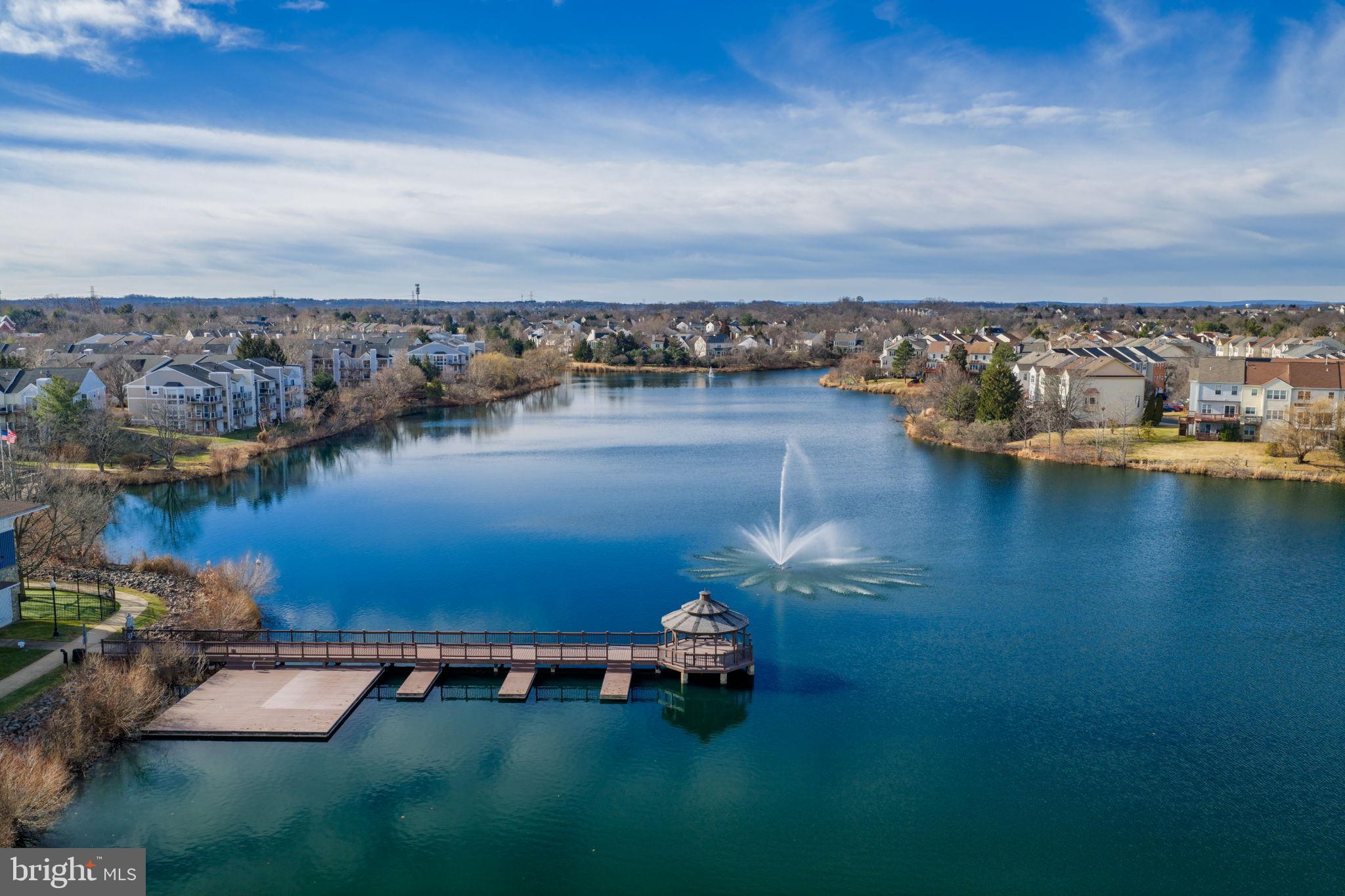 ASHBURN VILLAGE - Residential