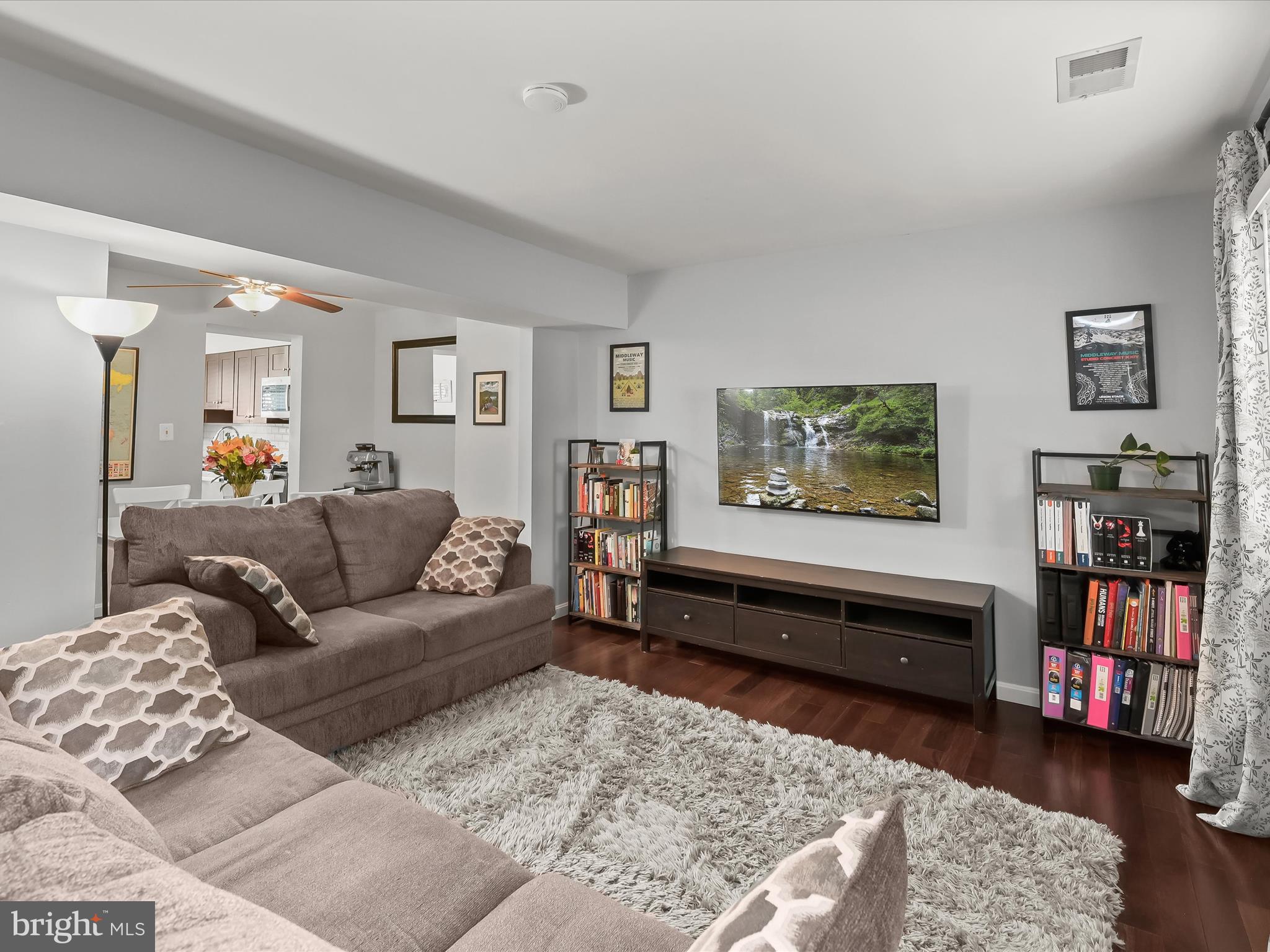 VILLAGE OF LONG REACH - Residential