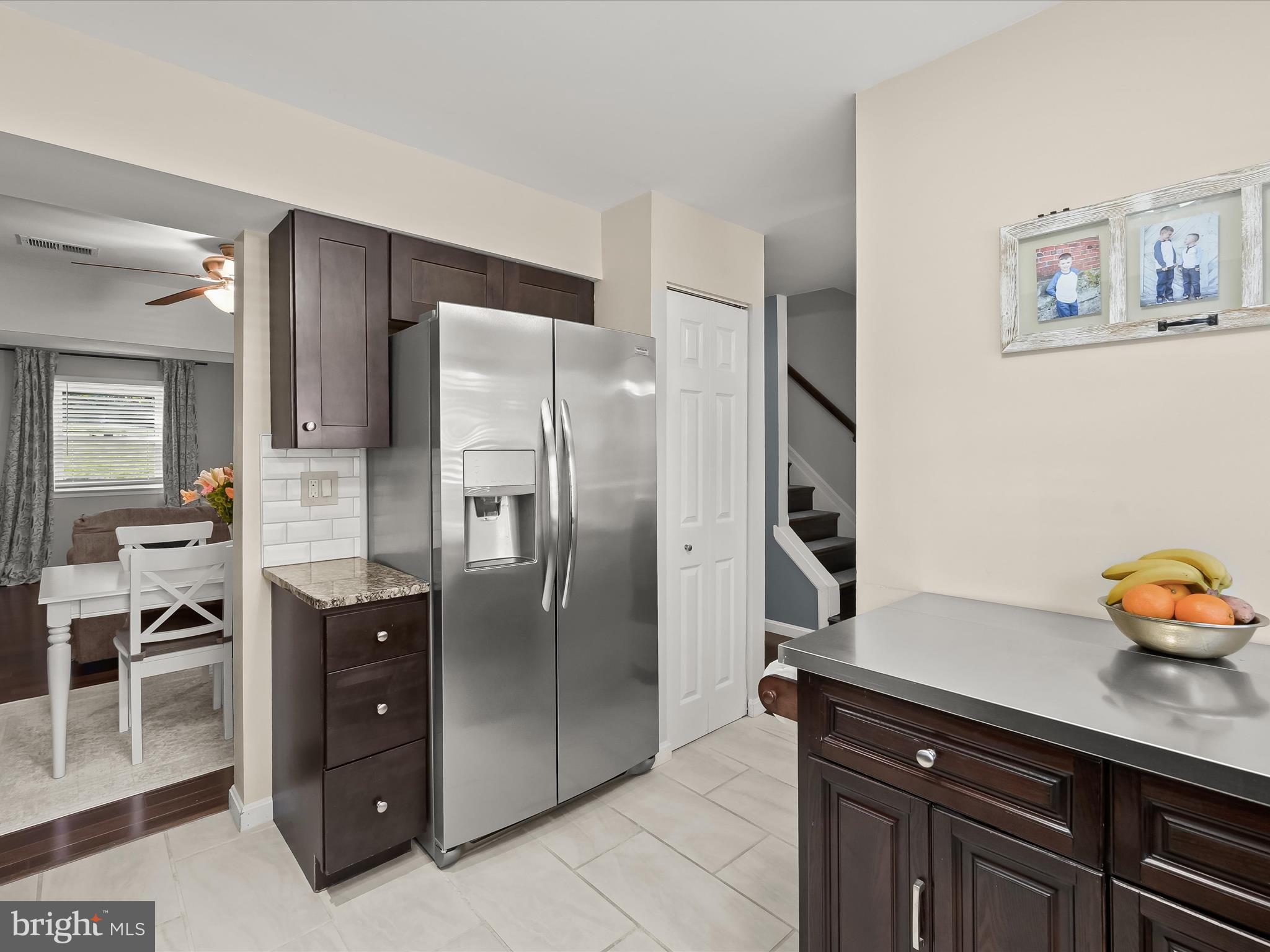 VILLAGE OF LONG REACH - Residential