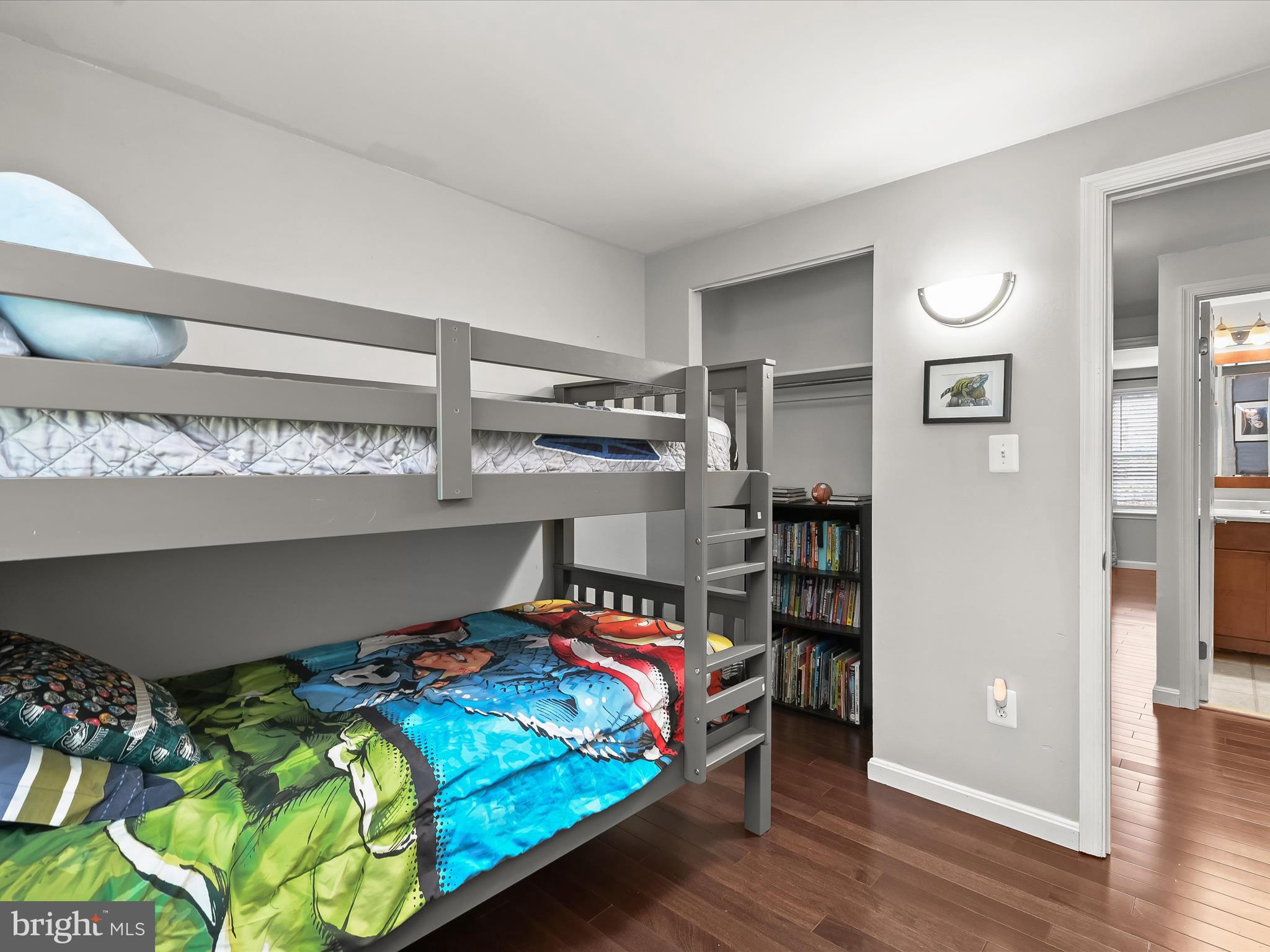 VILLAGE OF LONG REACH - Residential