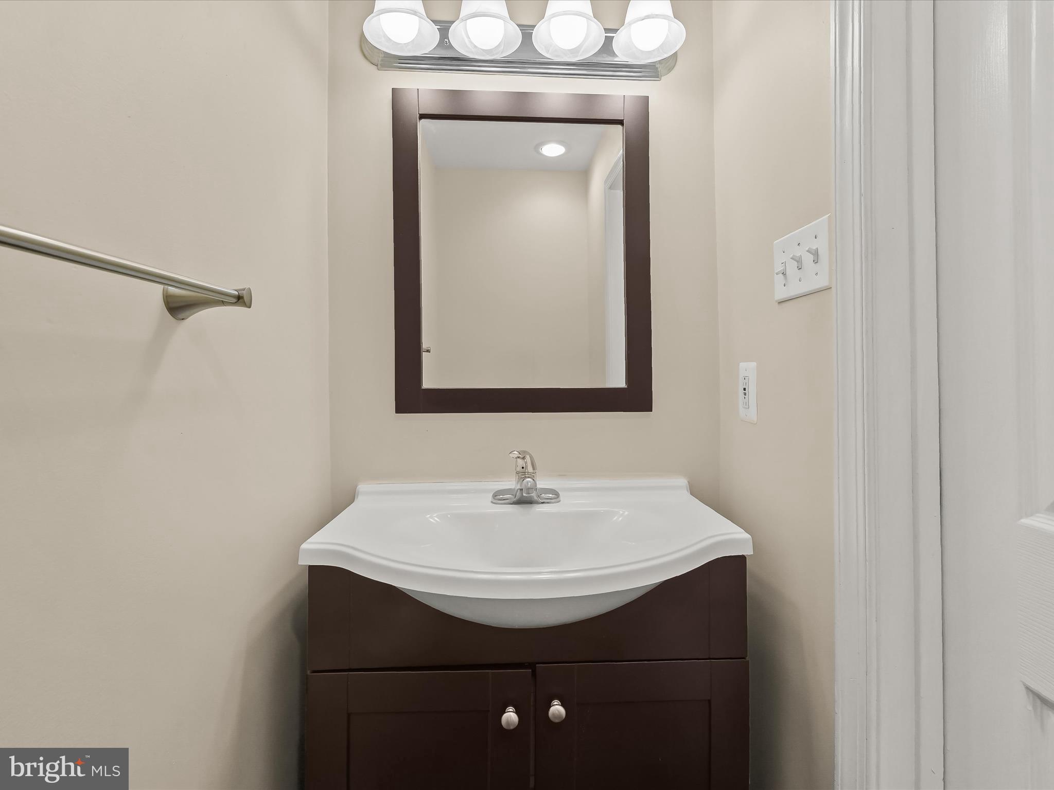 VILLAGE OF LONG REACH - Residential