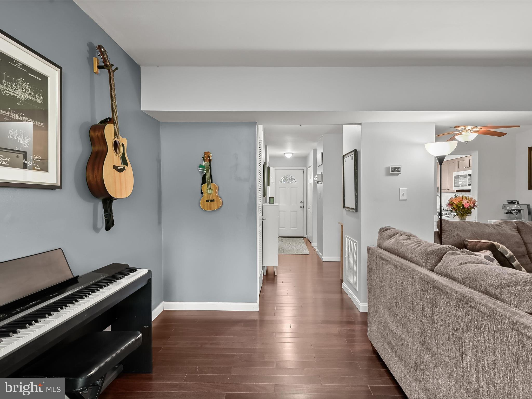 VILLAGE OF LONG REACH - Residential