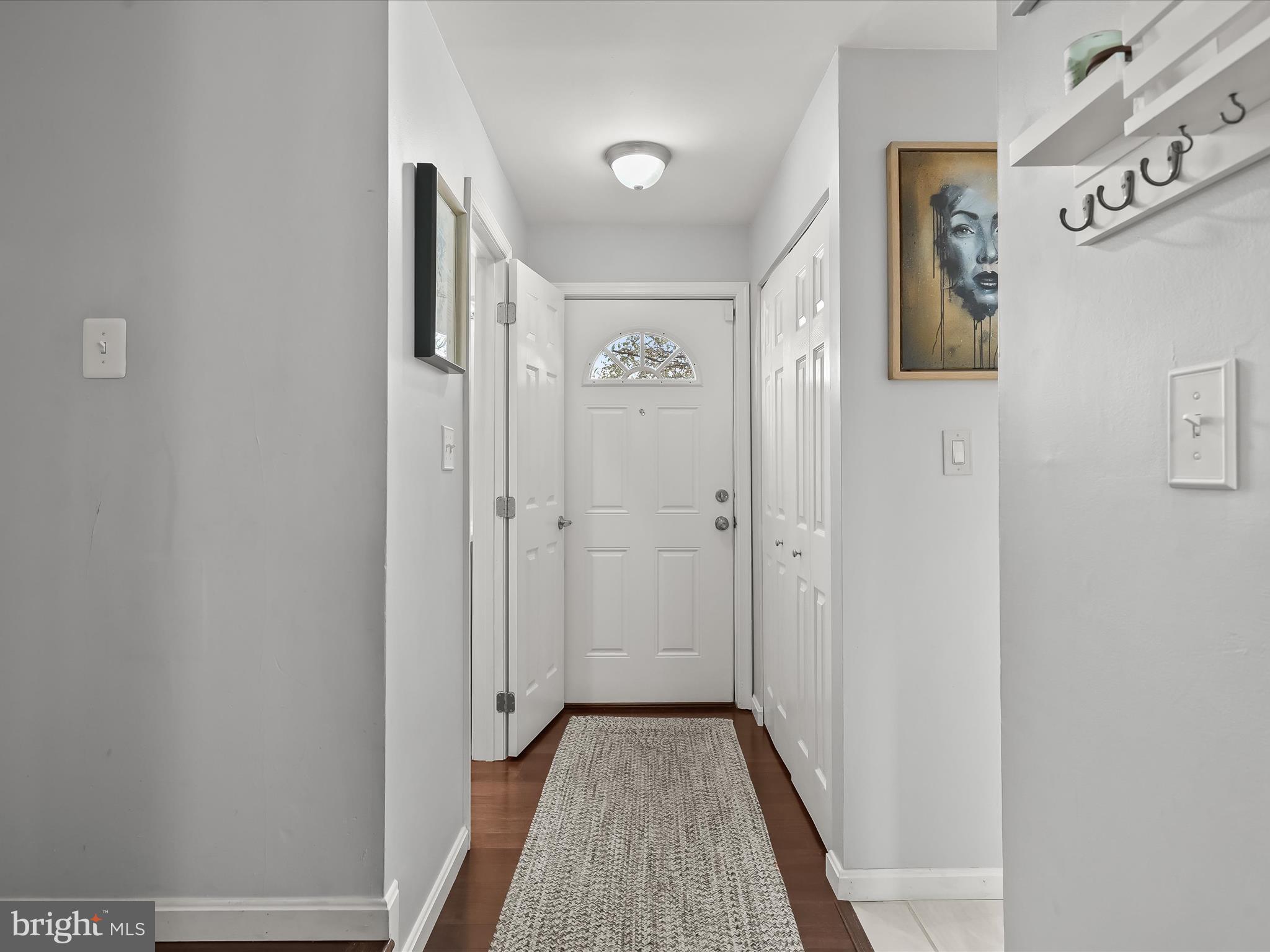 VILLAGE OF LONG REACH - Residential