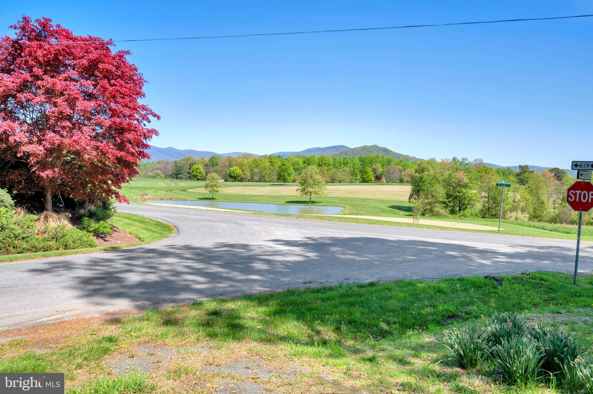 COUNTRY CLUB OVERLOOK - Residential