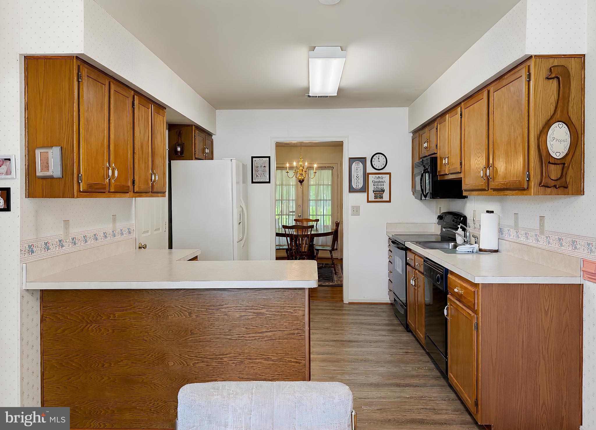 8320 WHEATLEY ROAD