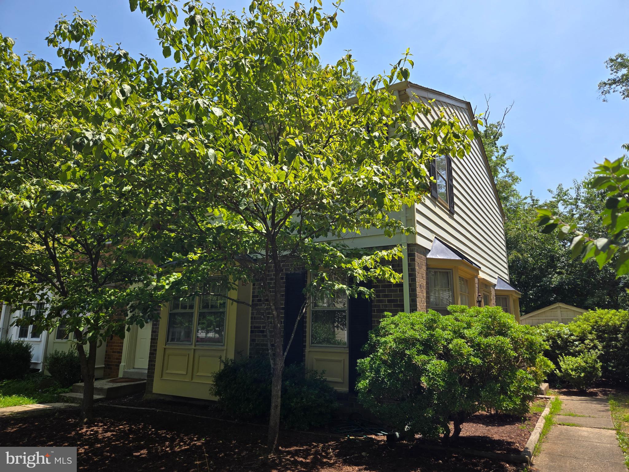 5027 HEAD COURT