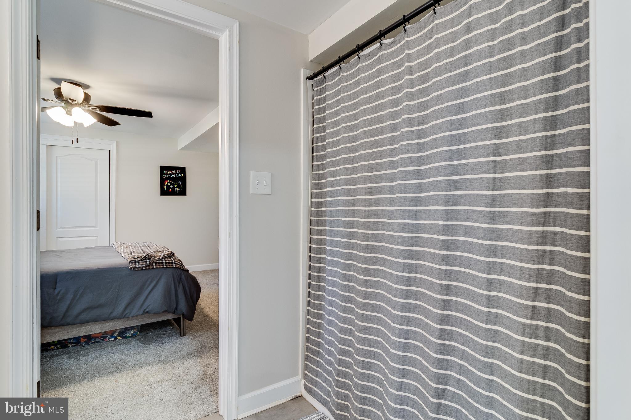 HOLLY GAF ACRES - Residential