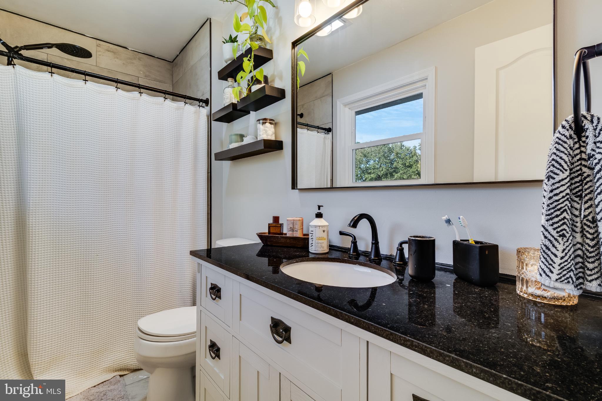 HOLLY GAF ACRES - Residential