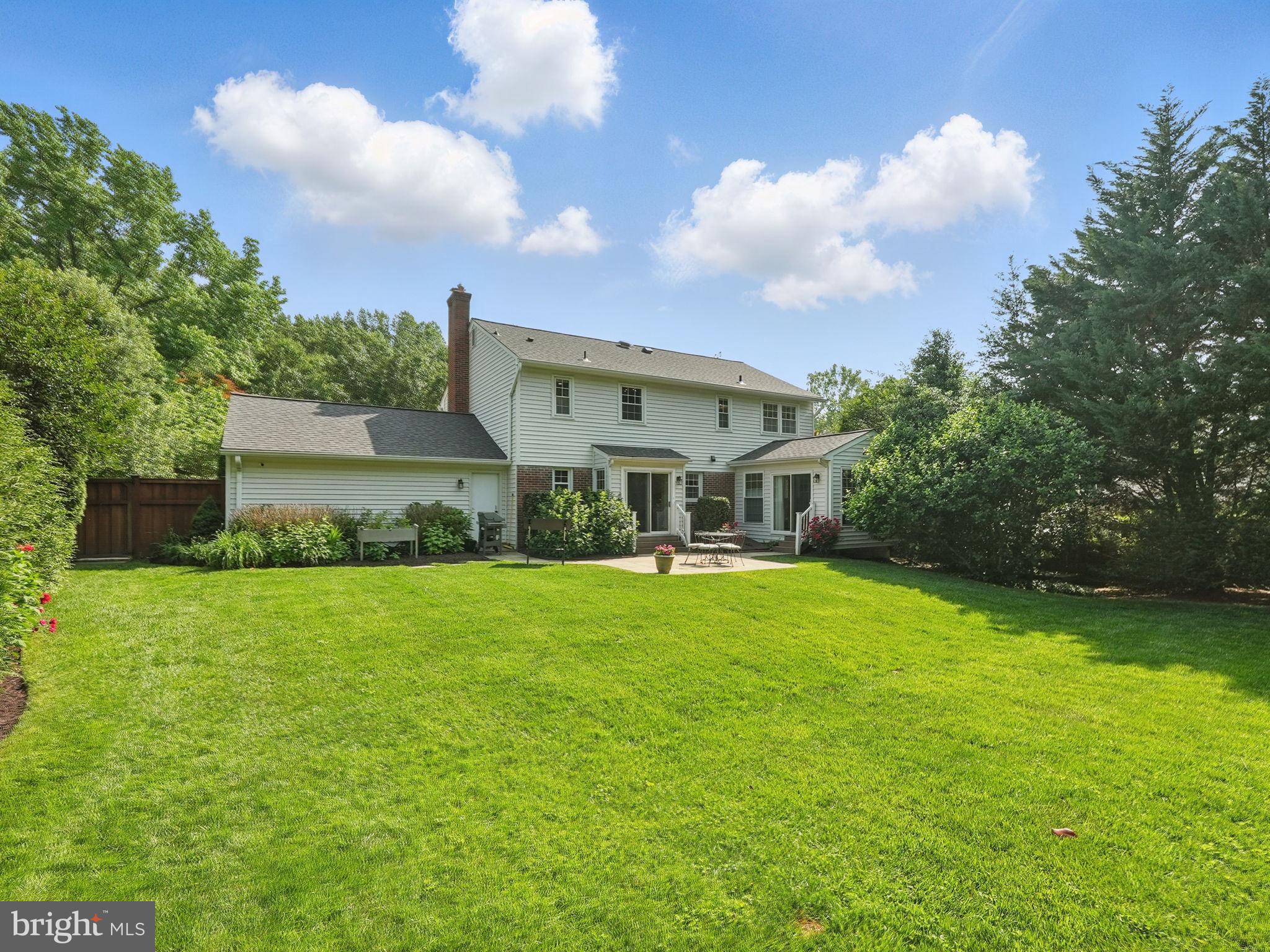 DOLLEY MADISON ESTATES - Residential