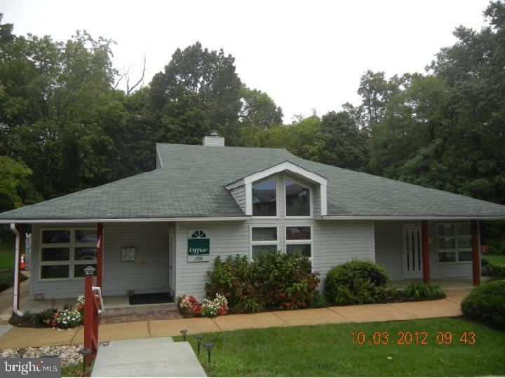 1414 GOVERNOR HOUSE CIRCLE 164