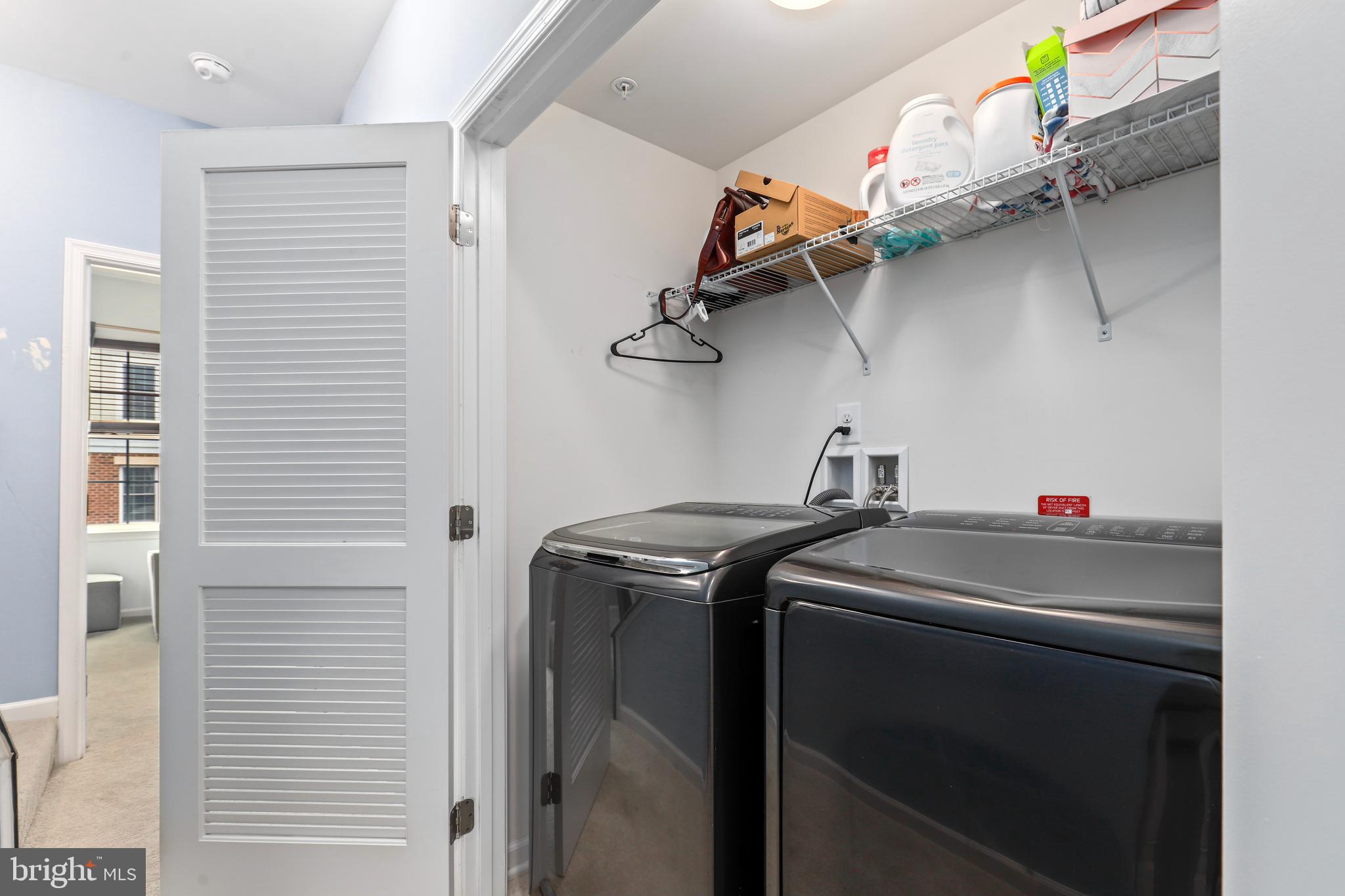 CRESCENT PLACE - Residential