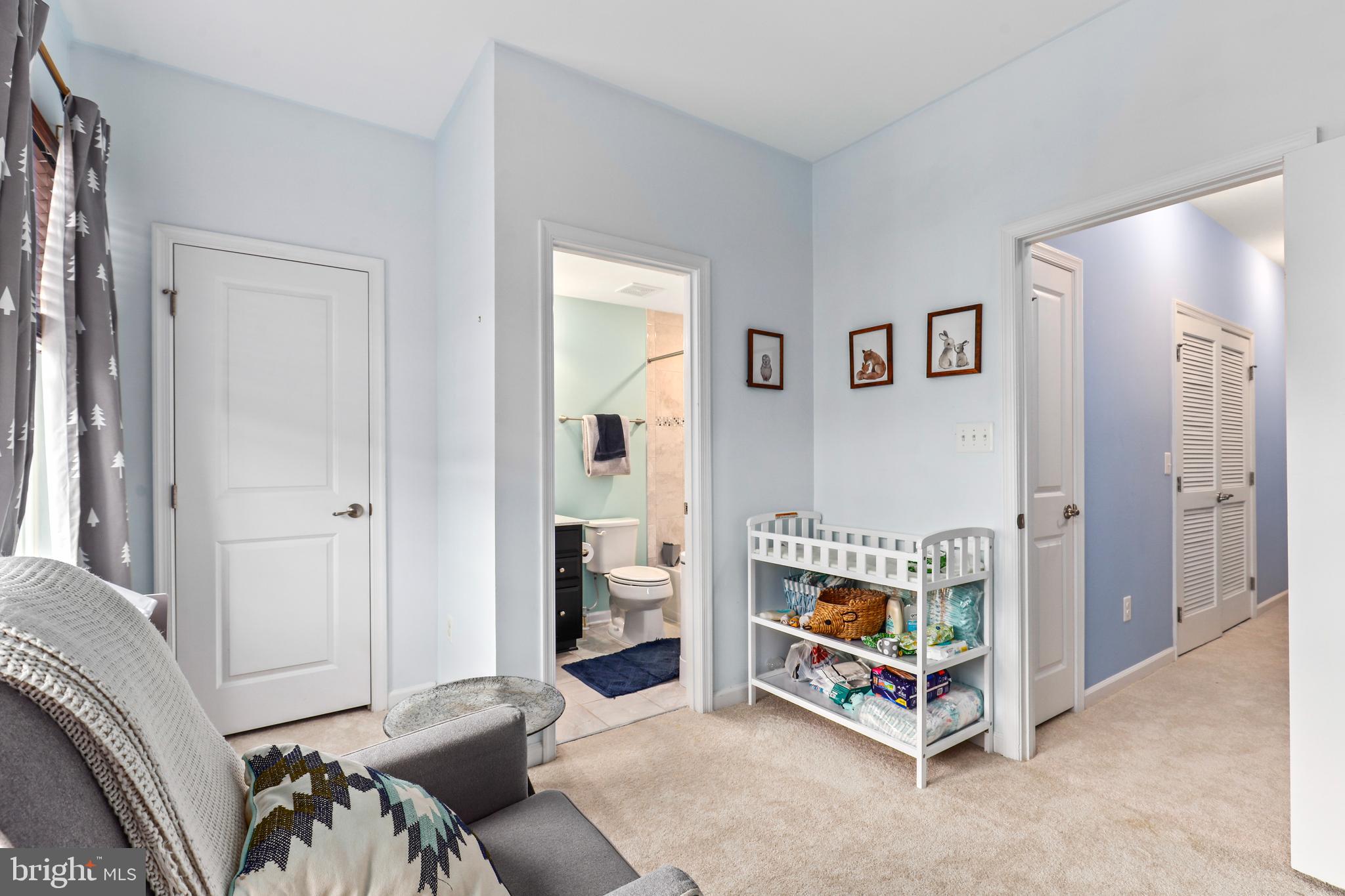 CRESCENT PLACE - Residential