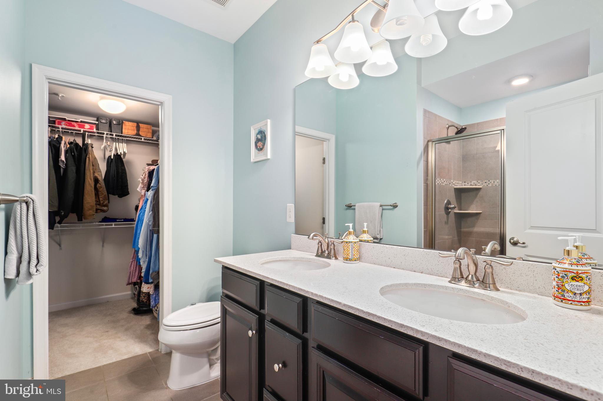 CRESCENT PLACE - Residential