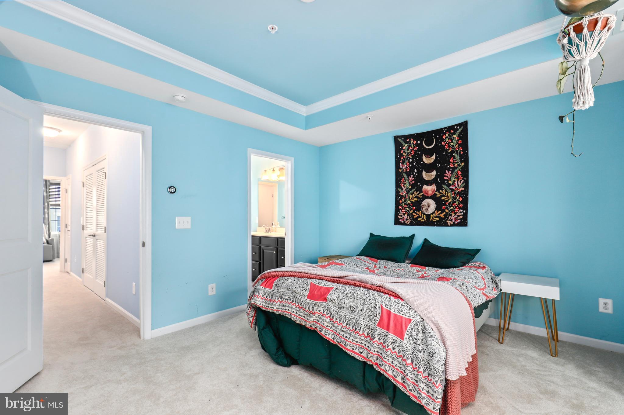 CRESCENT PLACE - Residential