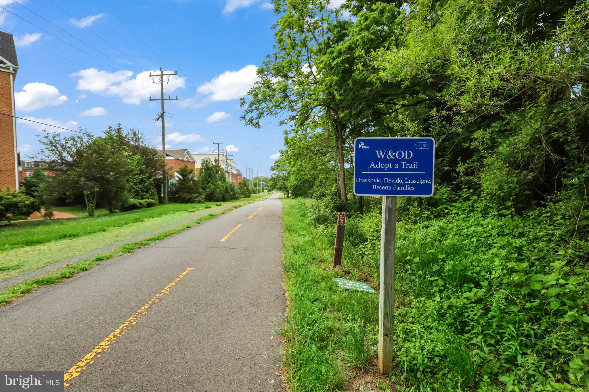 CRESCENT PLACE - Residential