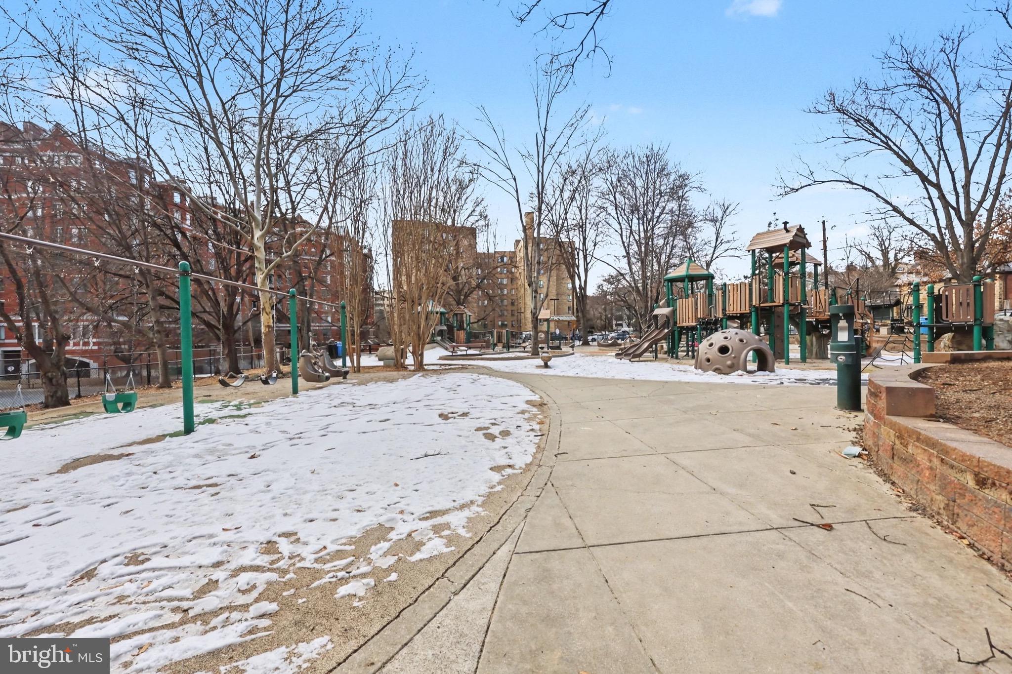 WAKEFIELD - Residential