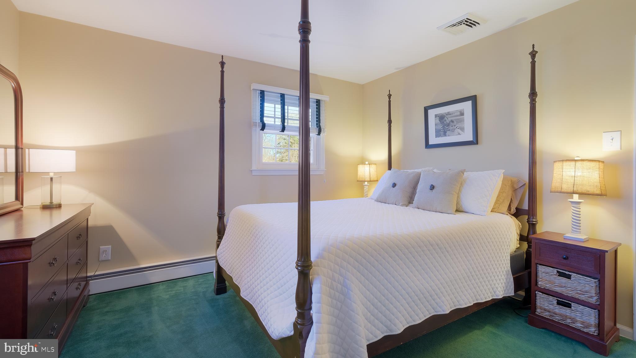 PINE VLY ESTS - Residential