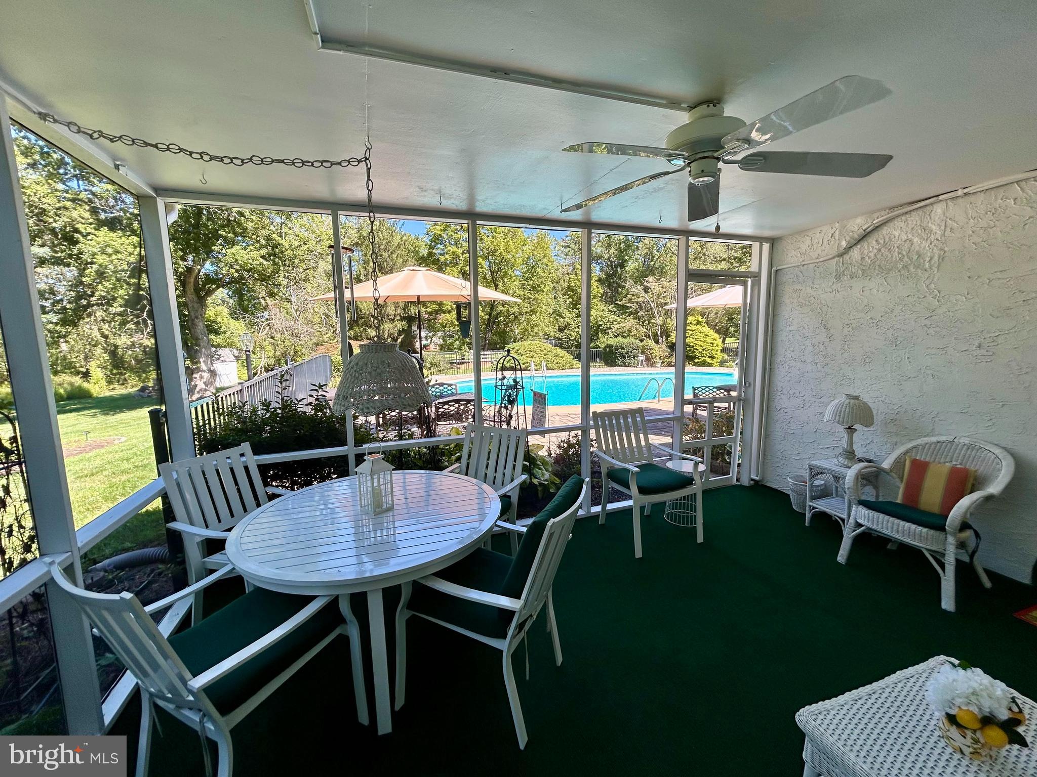 PINE VLY ESTS - Residential