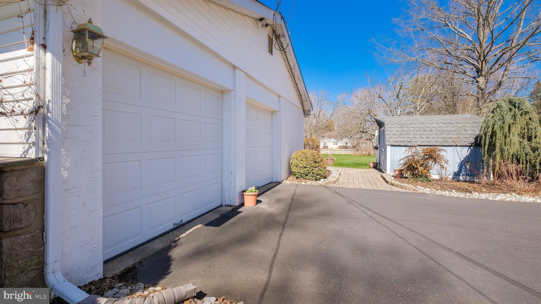 PINE VLY ESTS - Residential