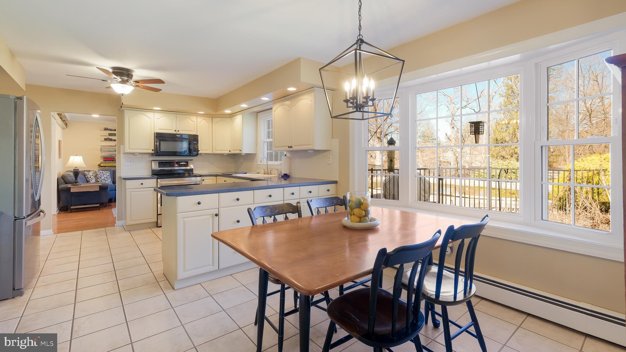 PINE VLY ESTS - Residential