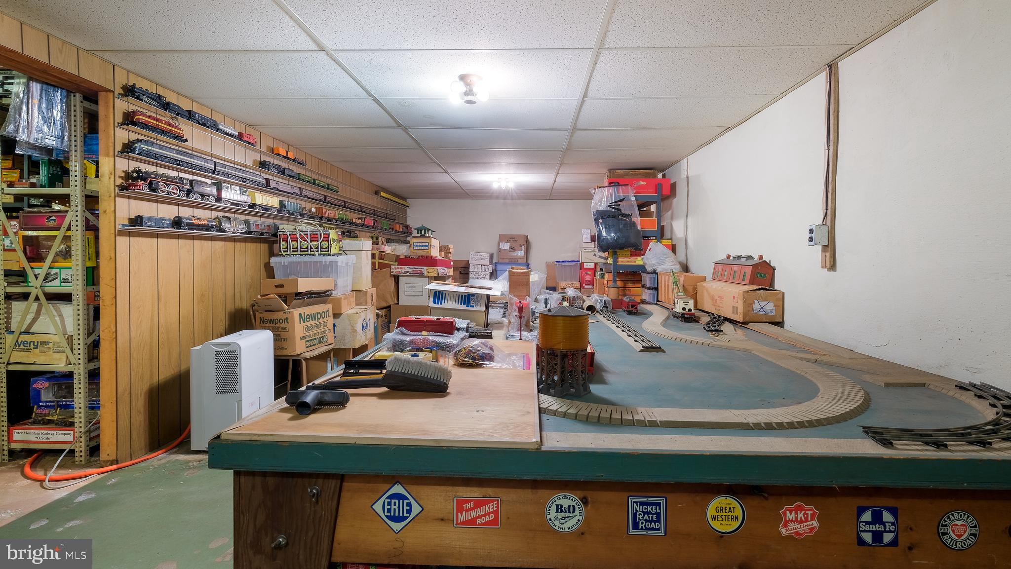 PINE VLY ESTS - Residential