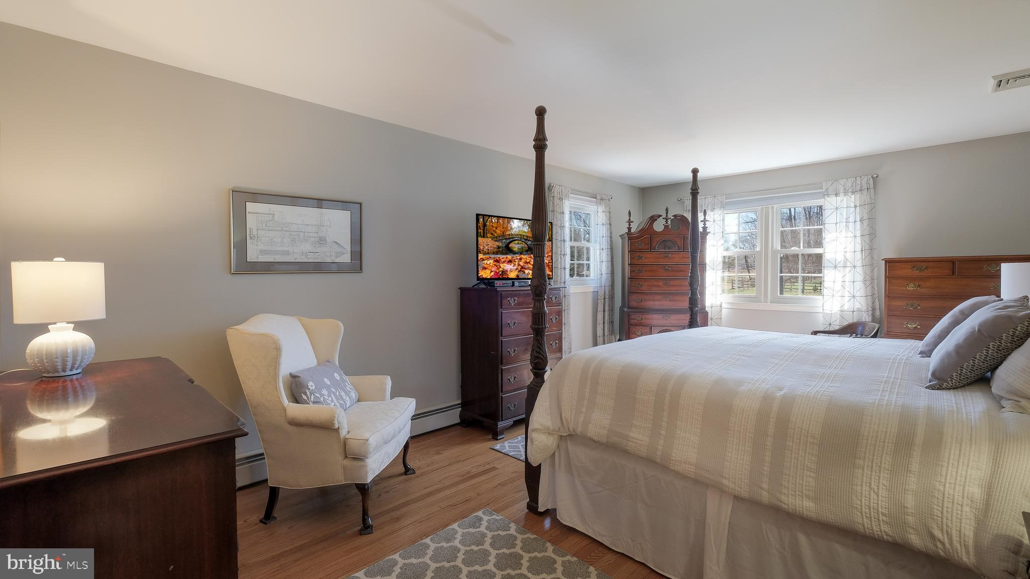 PINE VLY ESTS - Residential