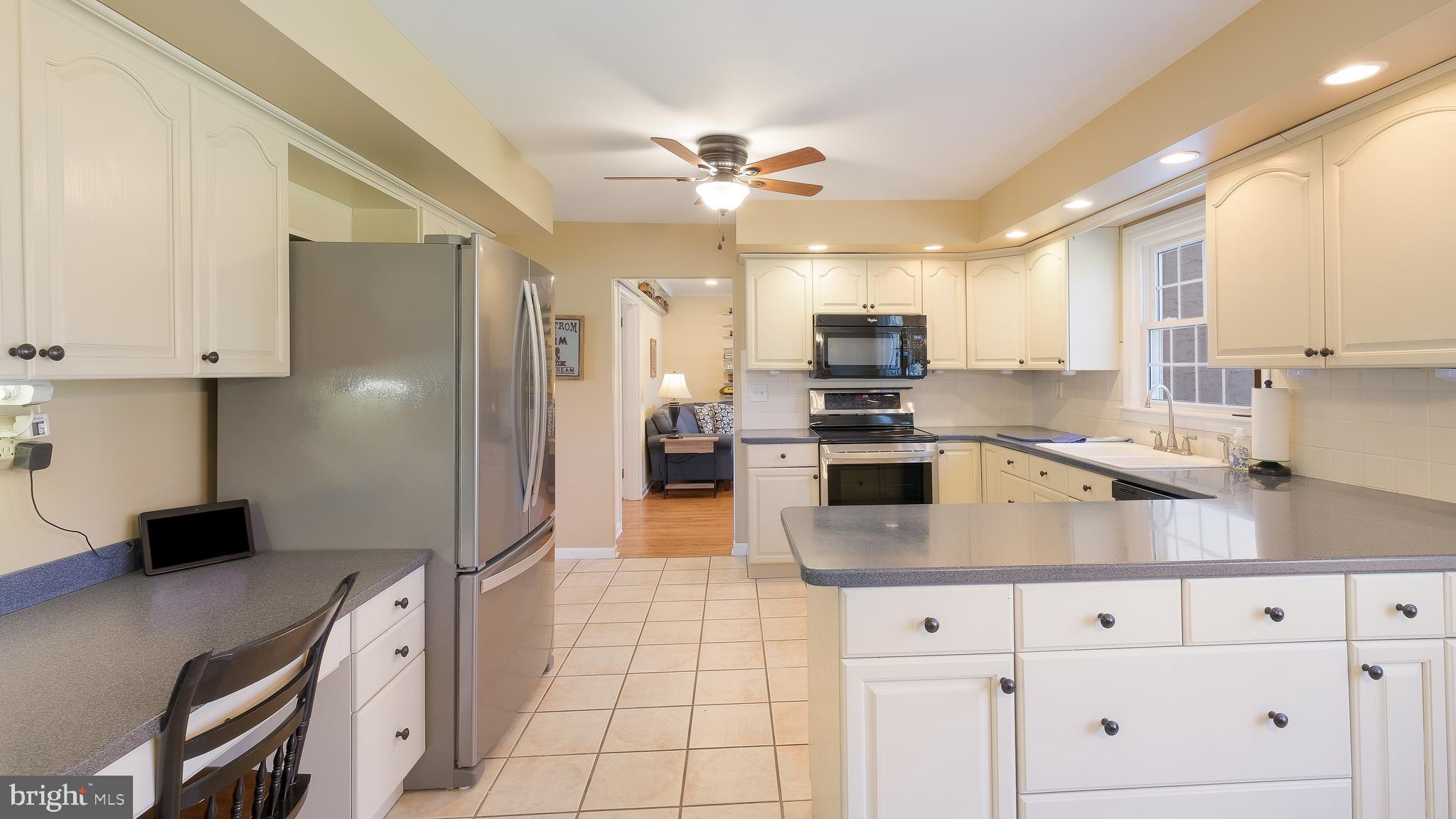 PINE VLY ESTS - Residential