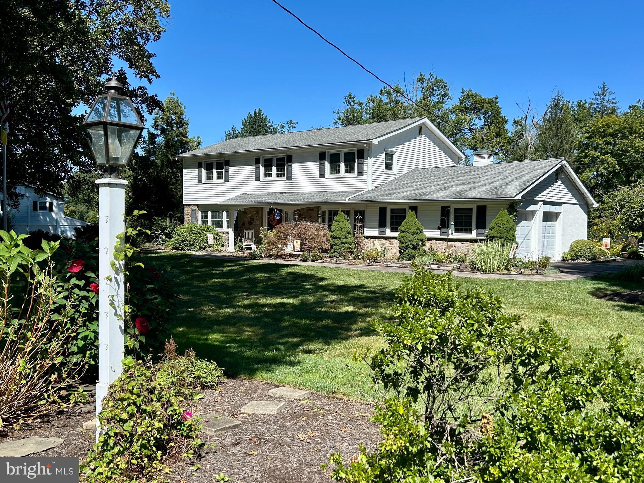 PINE VLY ESTS - Residential