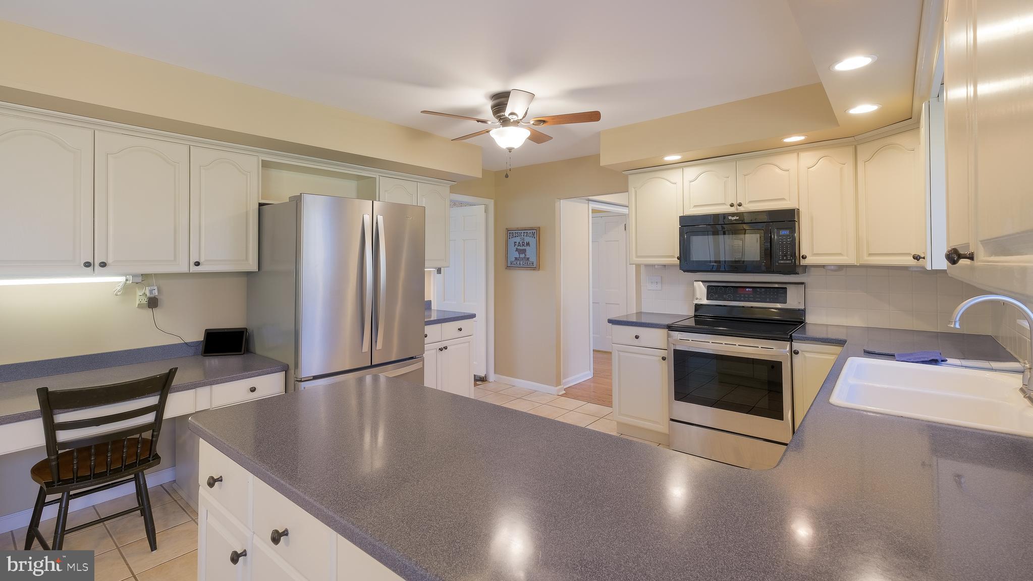 PINE VLY ESTS - Residential