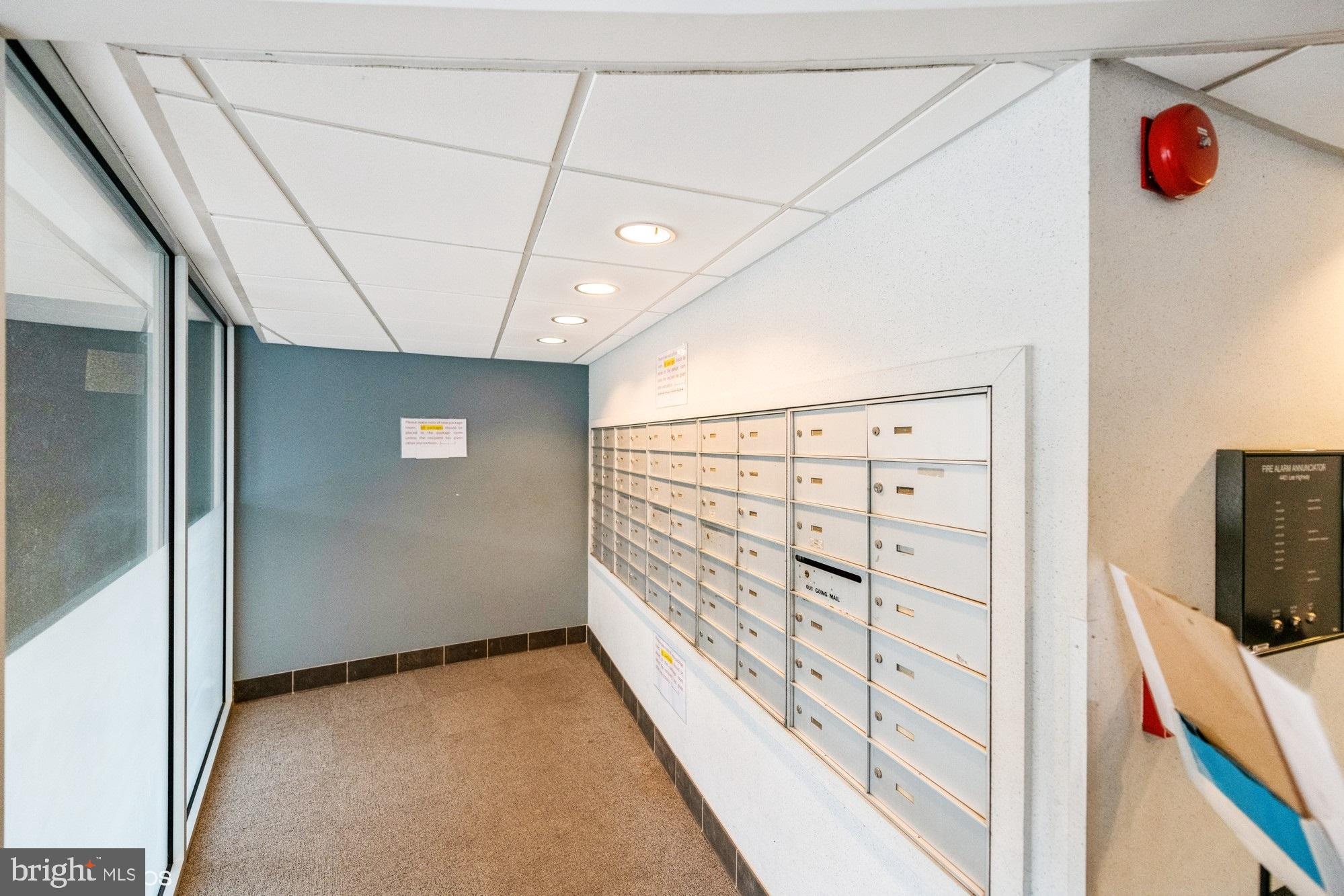 LORCOM HOUSE - Residential