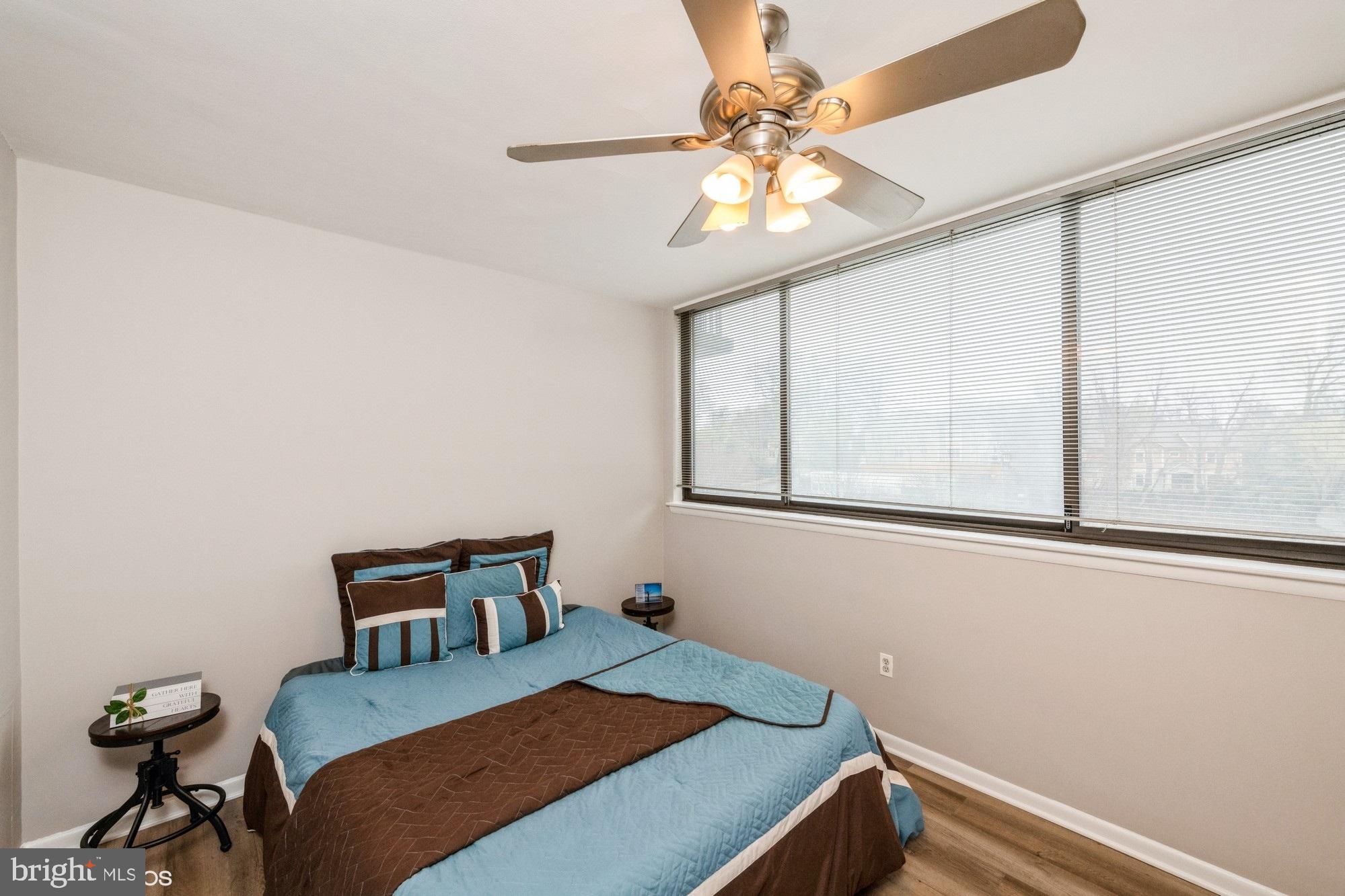 LORCOM HOUSE - Residential