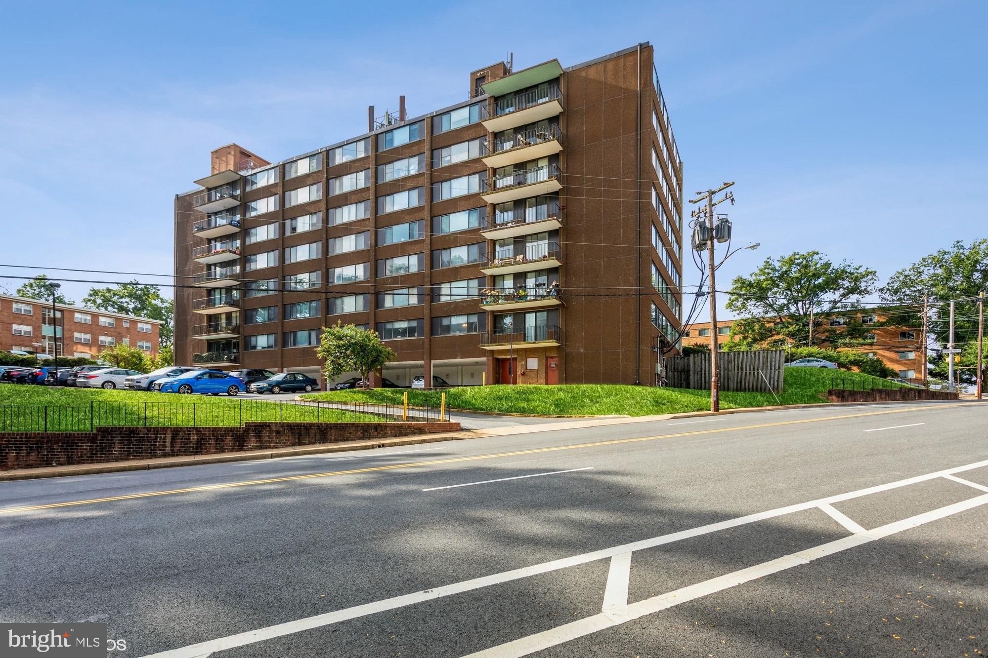 LORCOM HOUSE - Residential