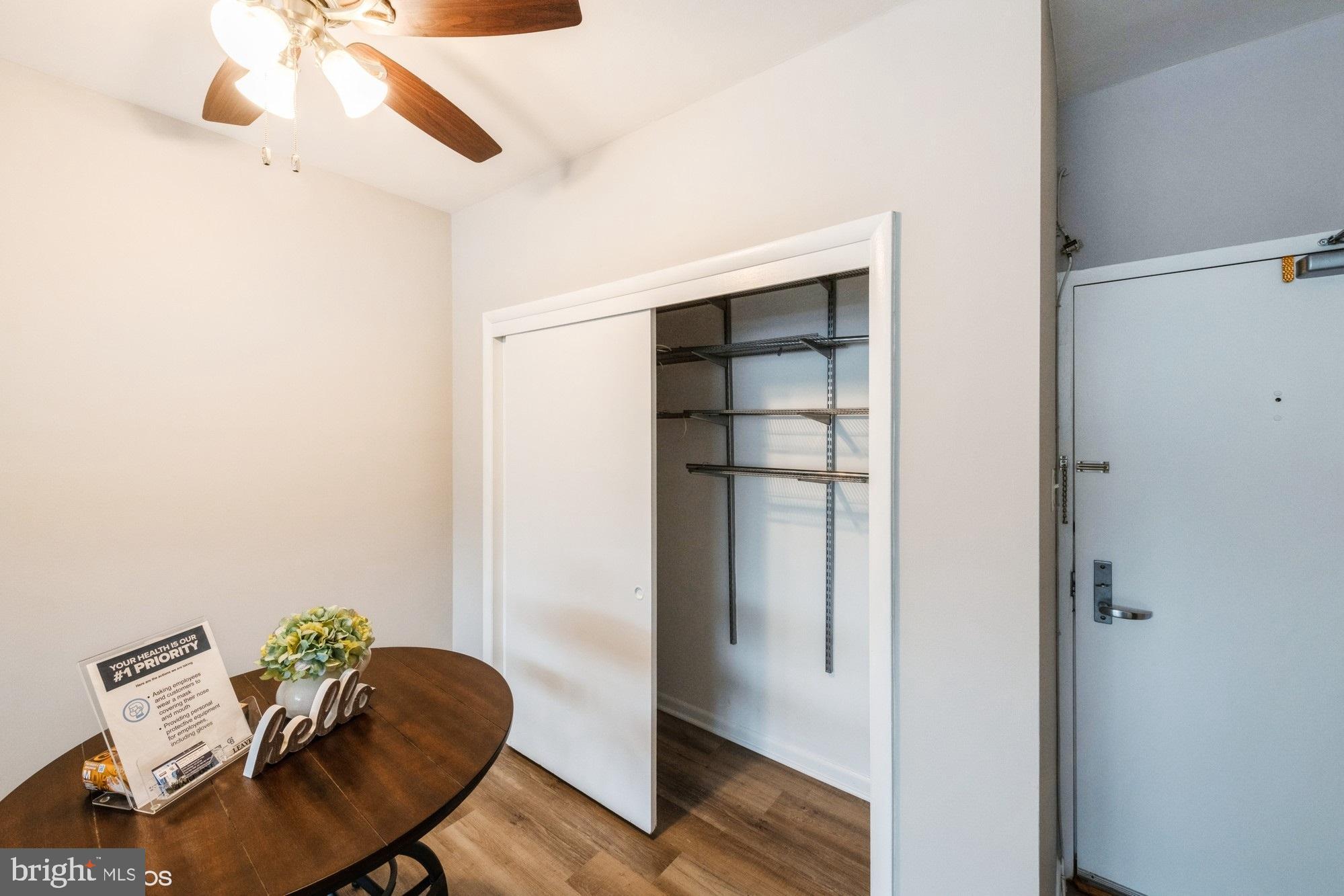 LORCOM HOUSE - Residential