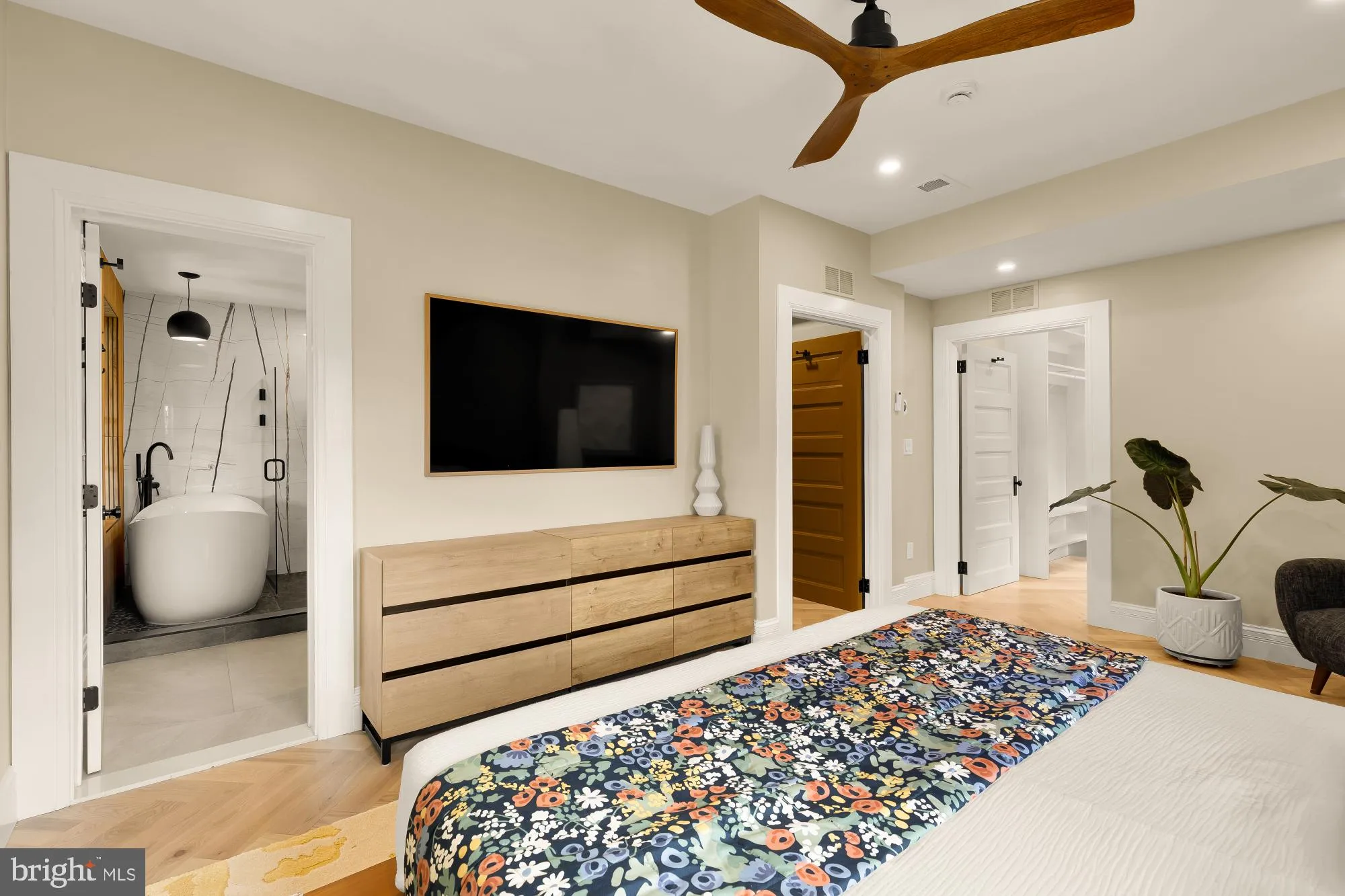 Additional image 107 of 1010 Main Drive NW, Washington, DC 20012
