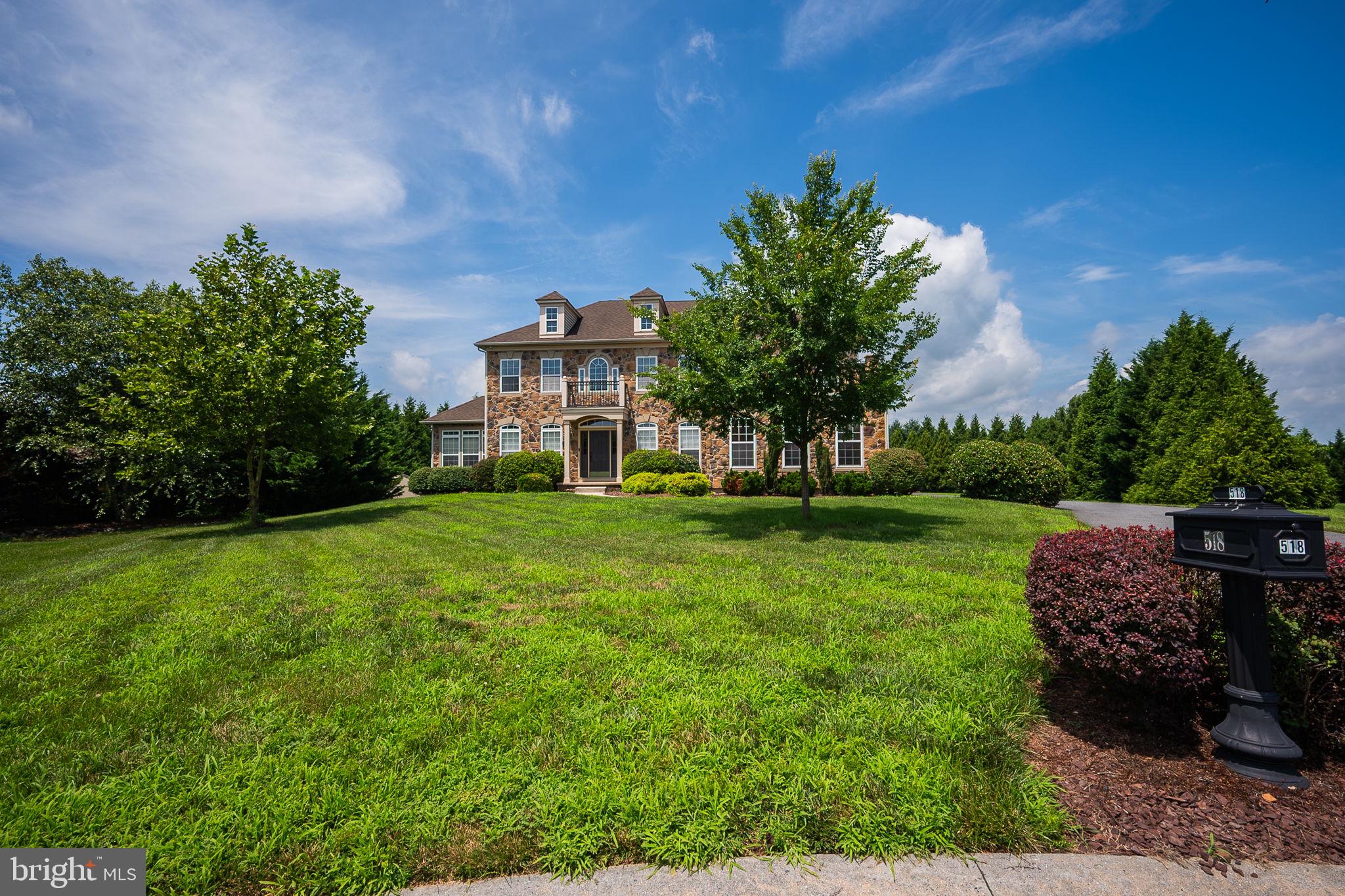 518 SCHOONER COURT