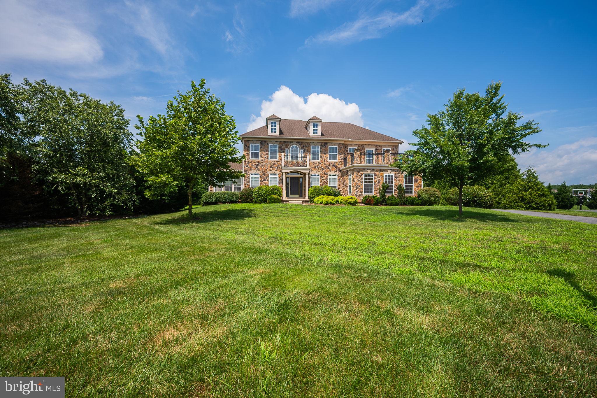 518 SCHOONER COURT