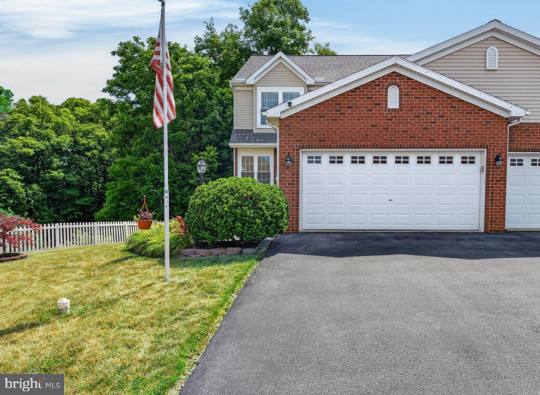 75 PIN OAK STREET