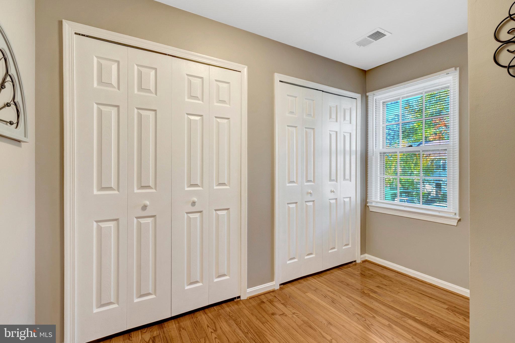 WOODLYNNE COMMUNITY - Residential