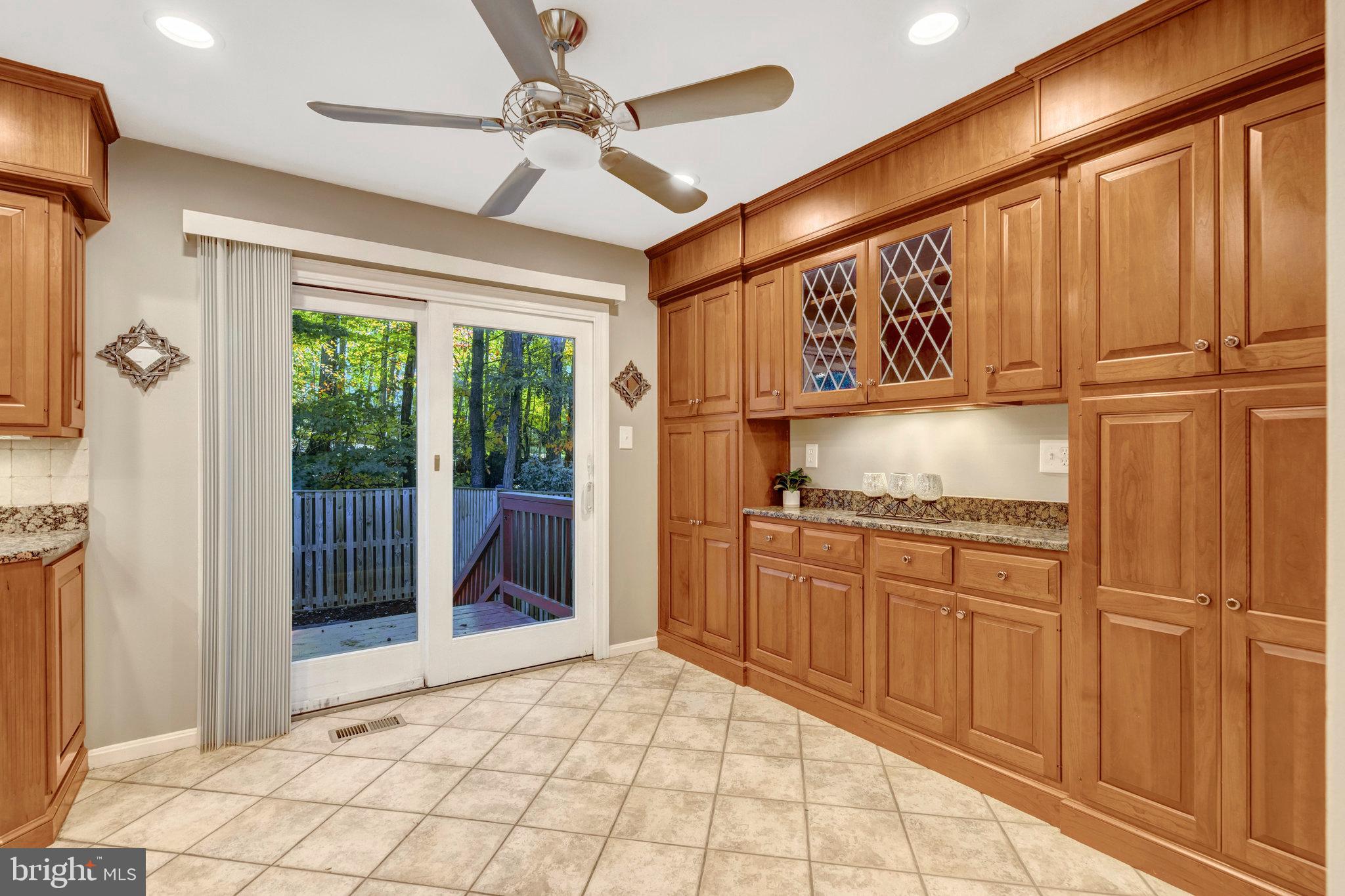 WOODLYNNE COMMUNITY - Residential