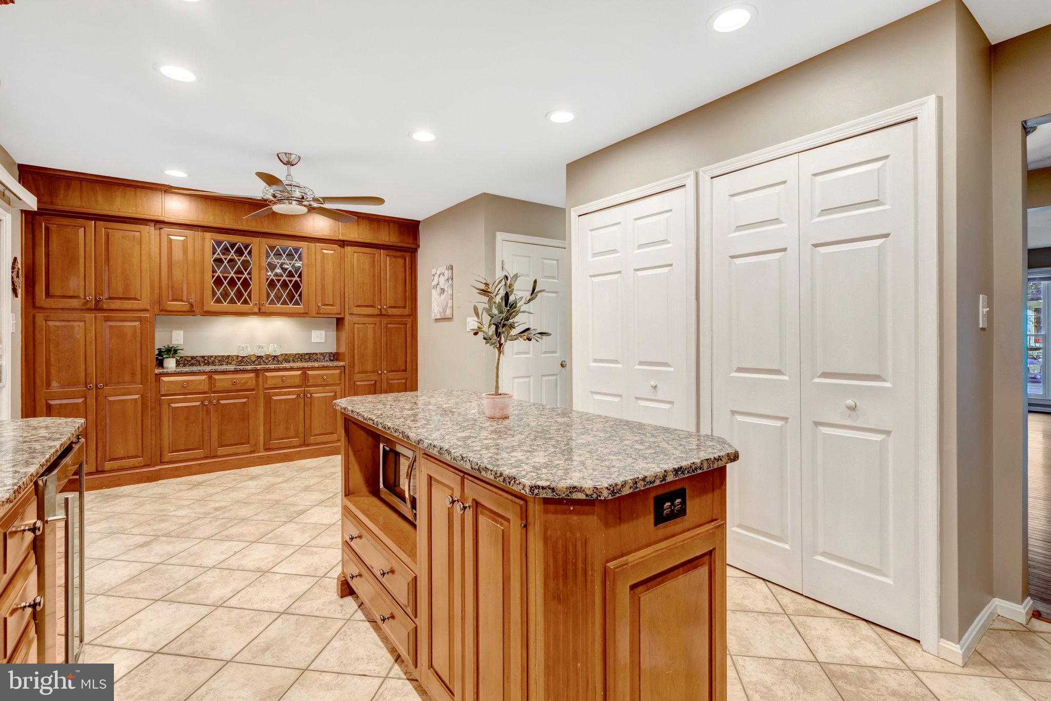 5515 CHESHIRE MEADOWS WAY