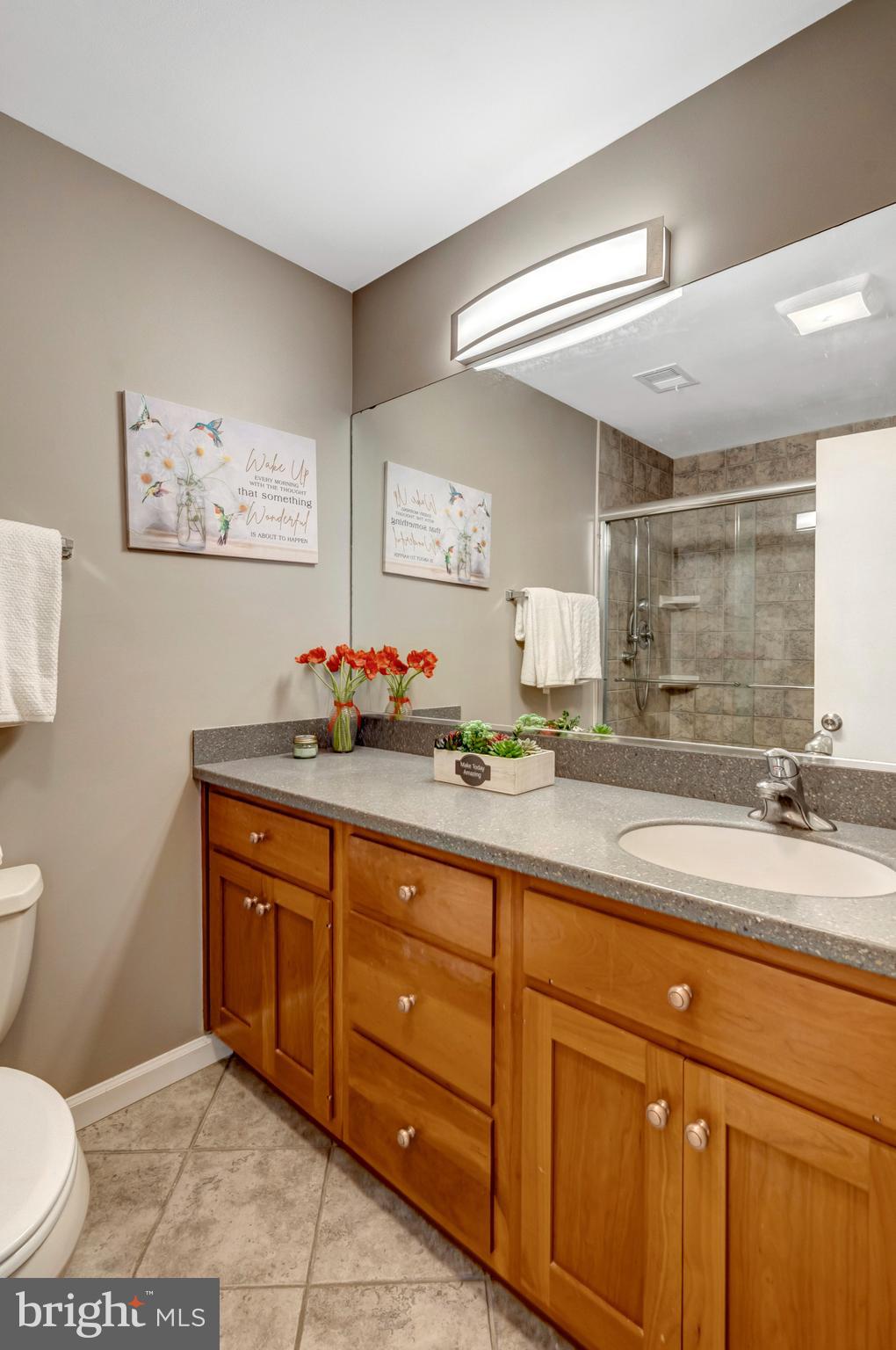 WOODLYNNE COMMUNITY - Residential