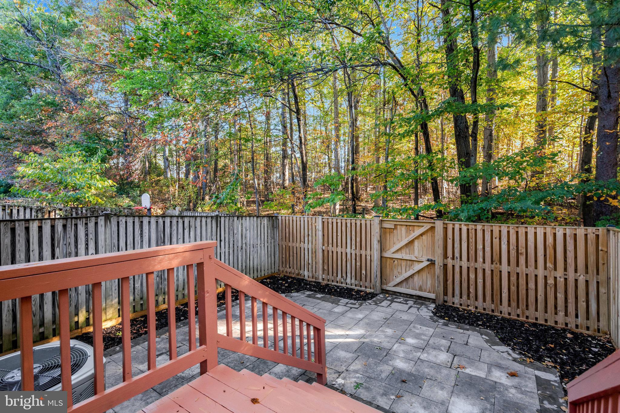 WOODLYNNE COMMUNITY - Residential