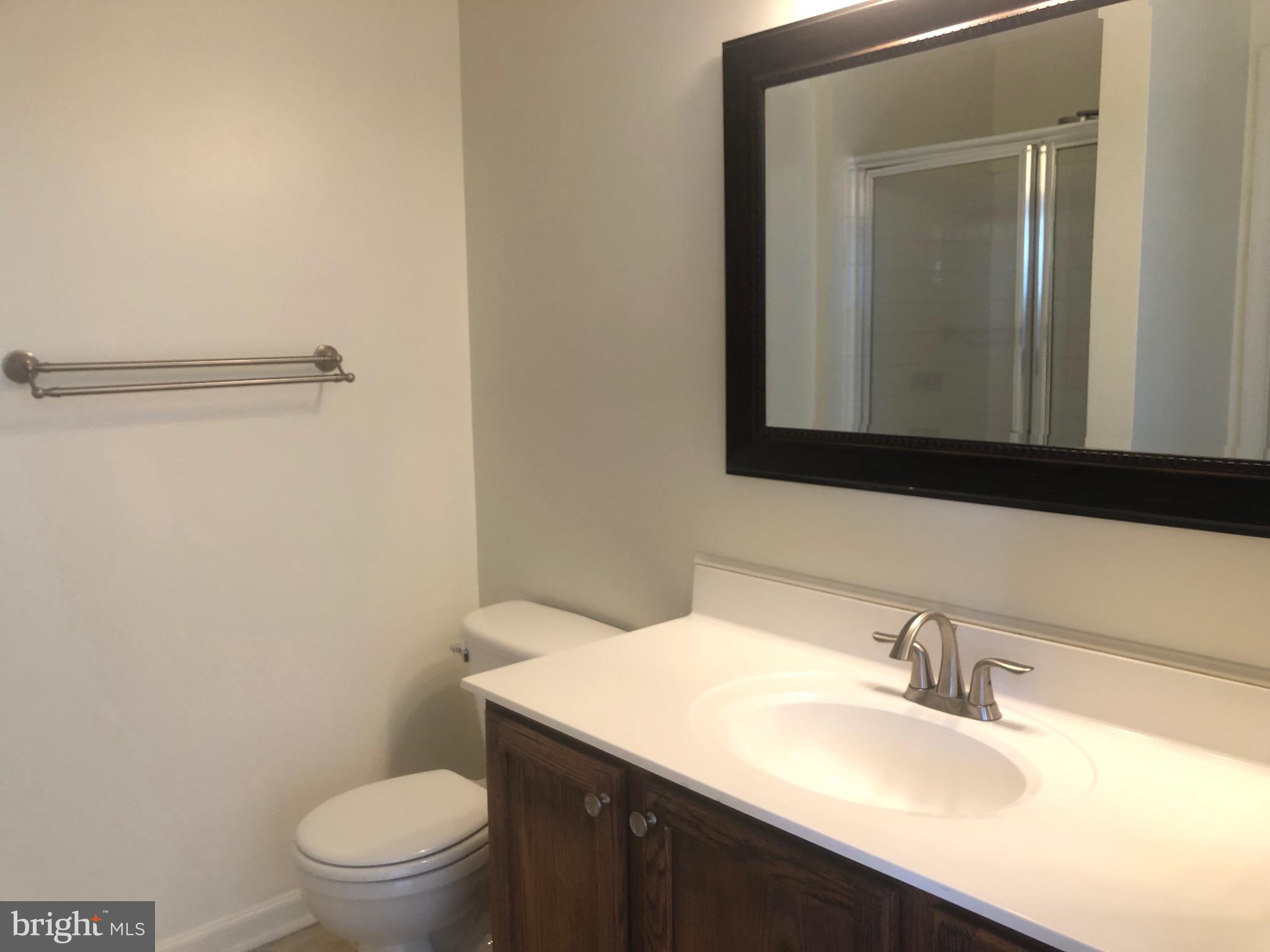 VILLAGE TOWNS - Residential Lease