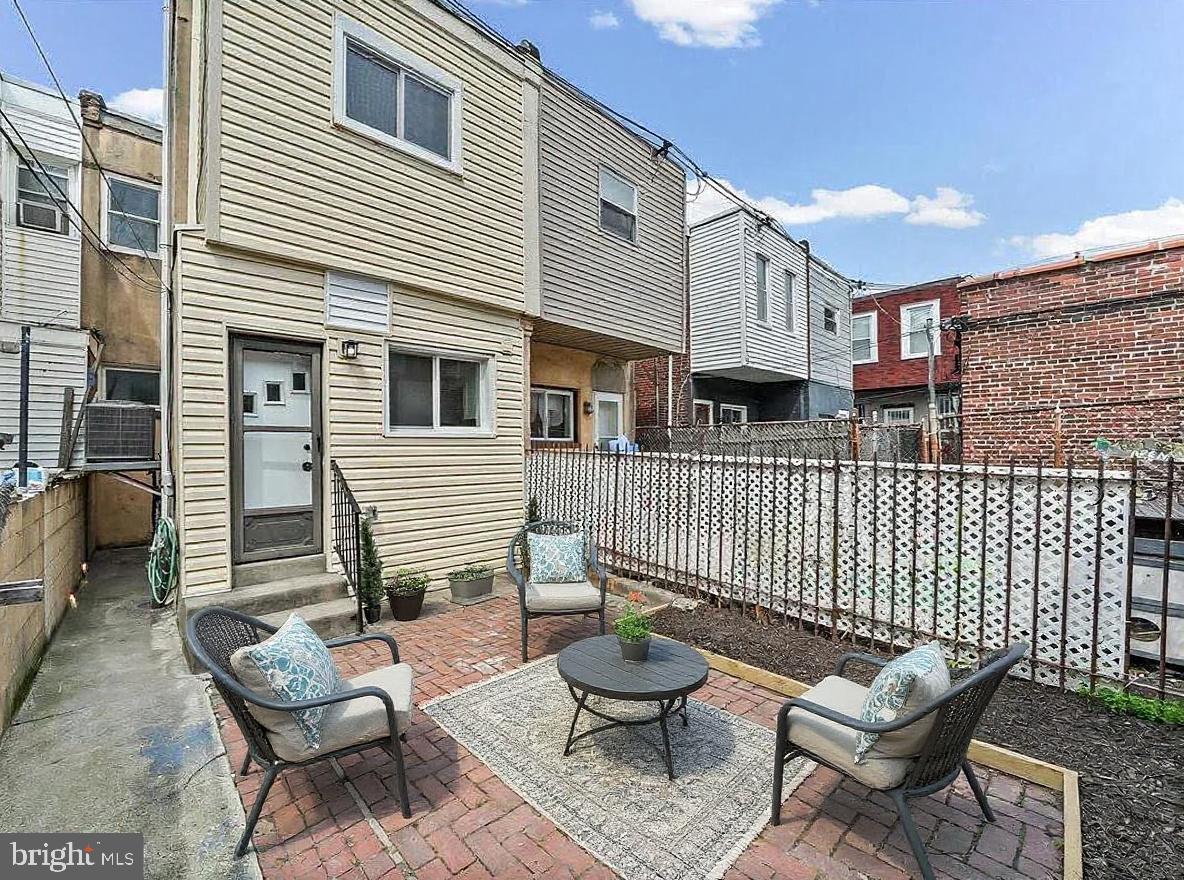 WEST PASSYUNK - Residential