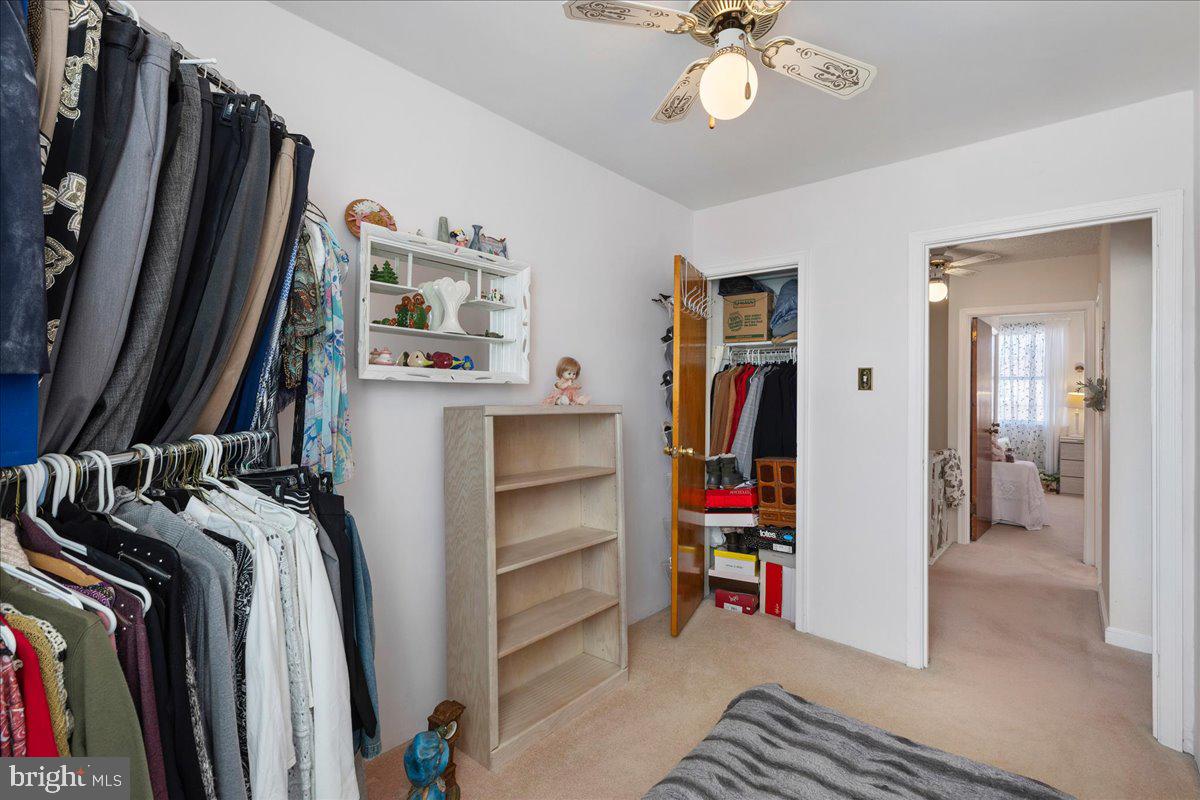 MAYFAIR - Residential