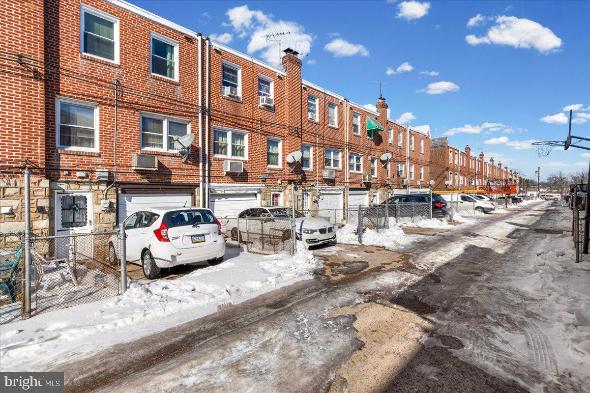 MAYFAIR - Residential