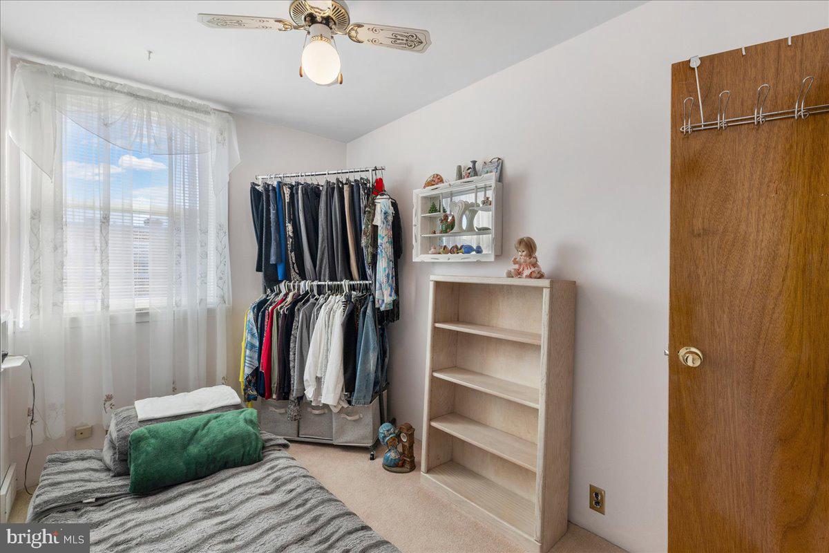 MAYFAIR - Residential