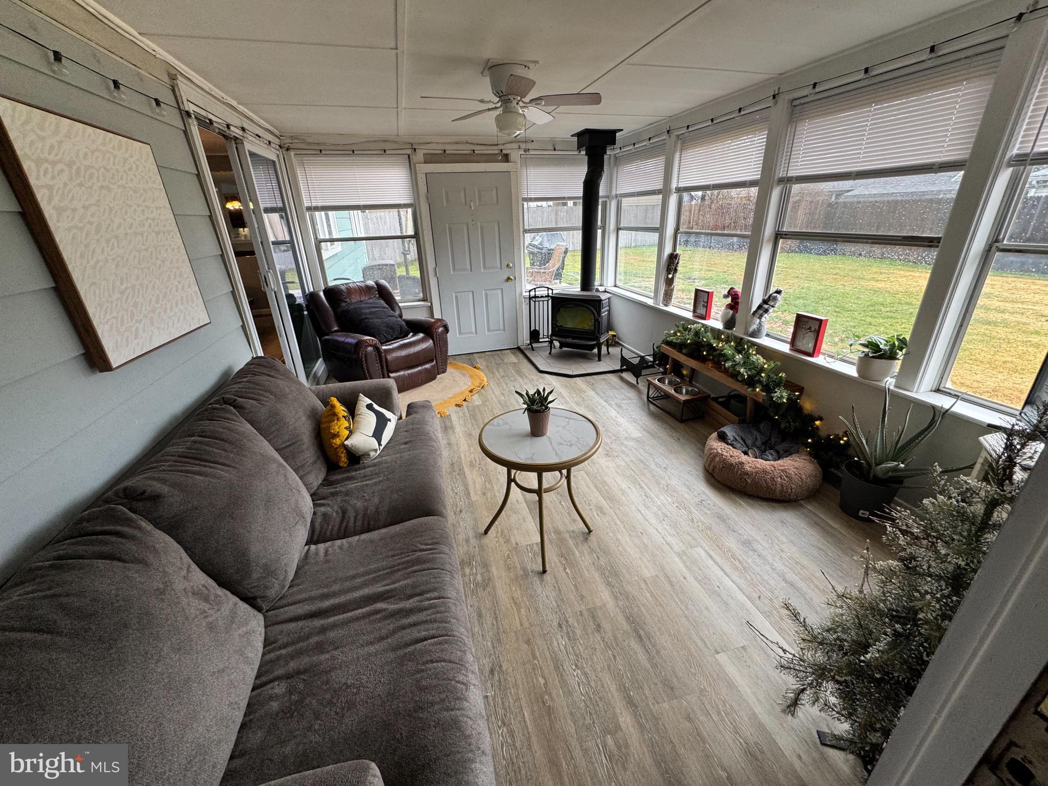 FAIRLESS HILLS - Residential