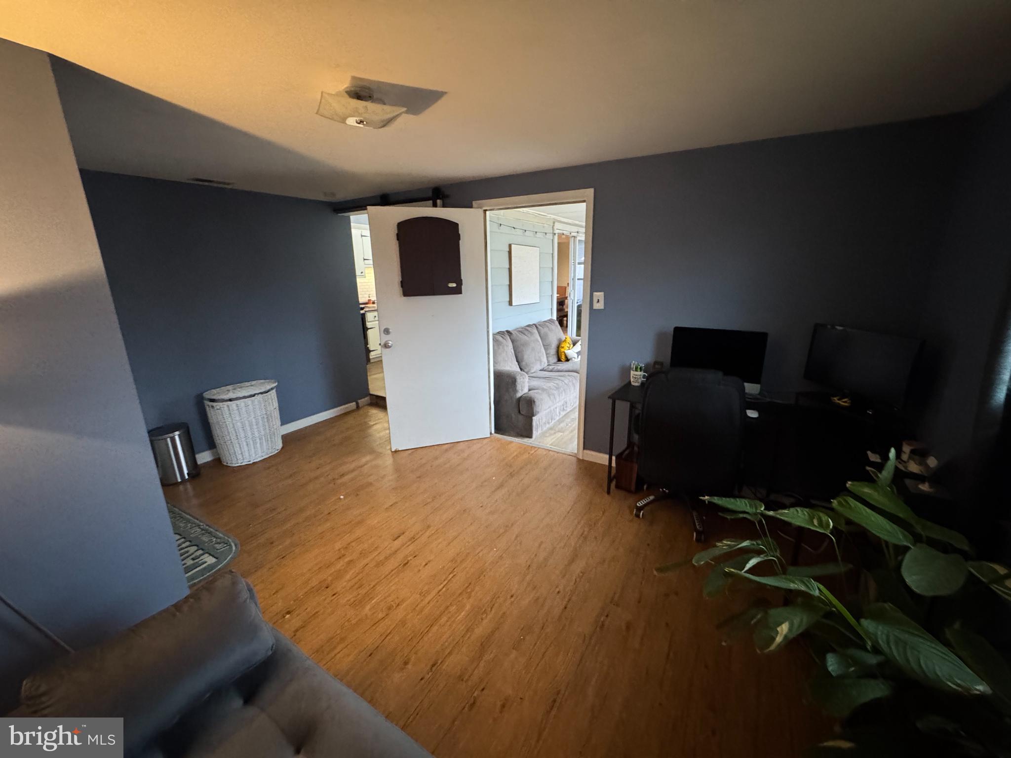 FAIRLESS HILLS - Residential