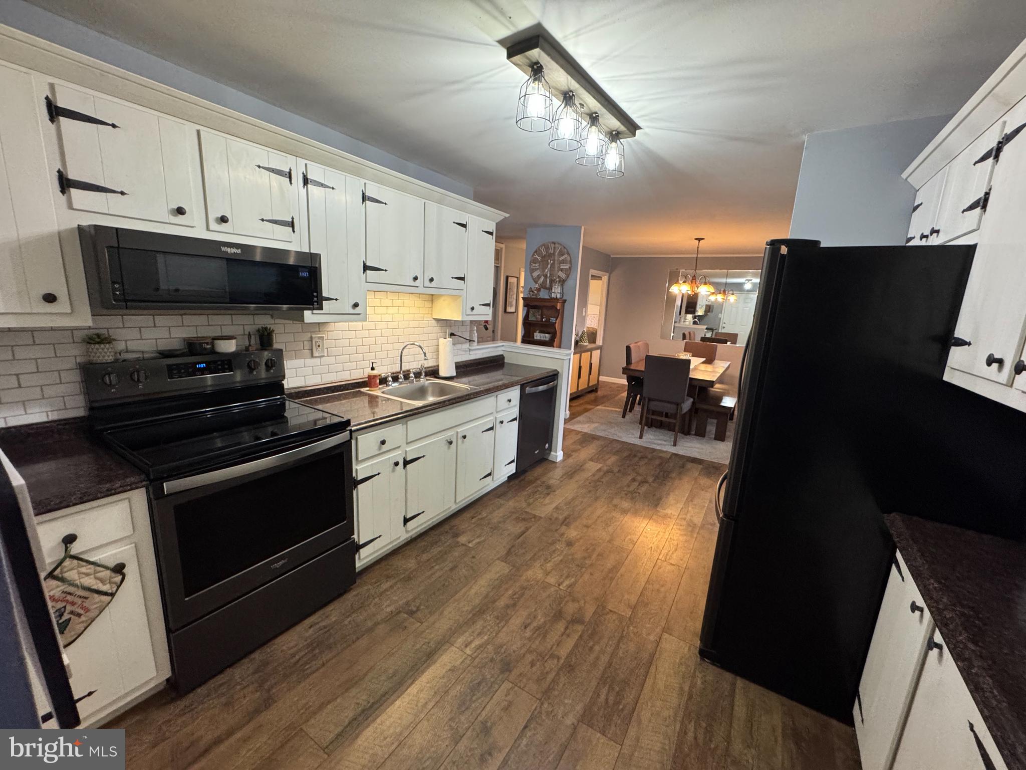 FAIRLESS HILLS - Residential